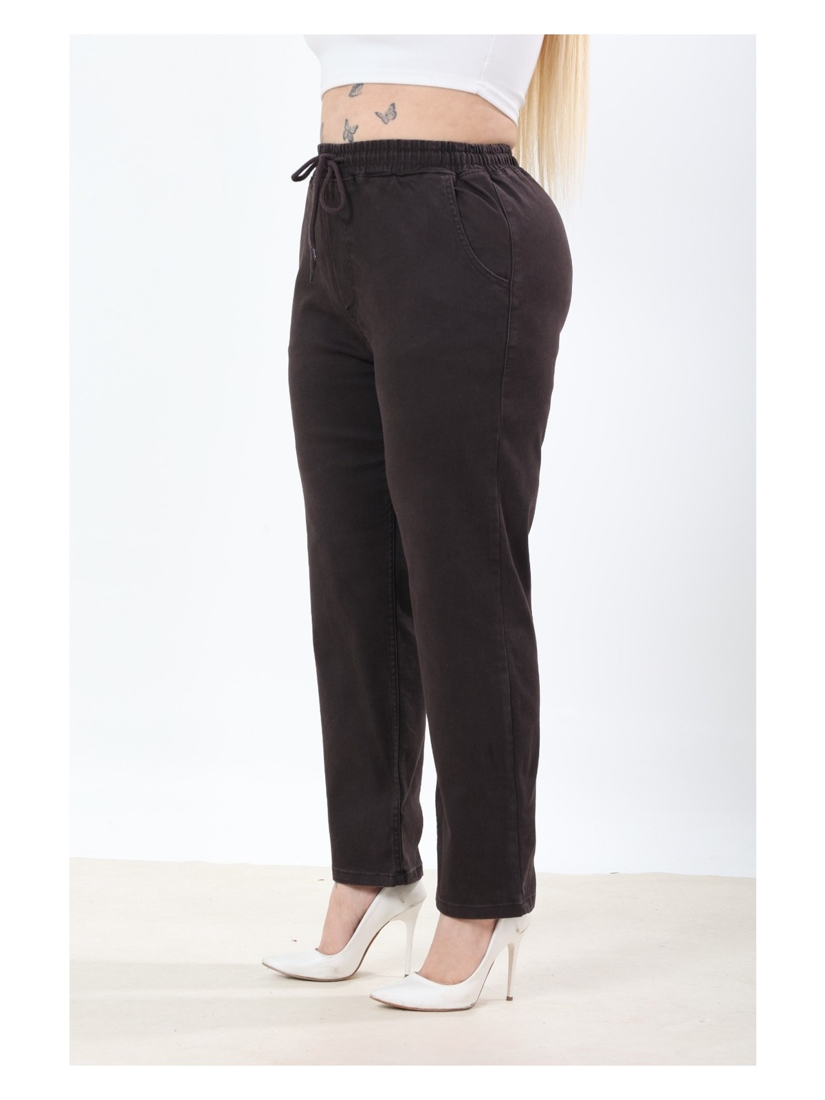 Era Lisa Büyük Beden Kadın Kot Pantolon Yüksek Bel Lastikli Rahat Kalıp Denim Kumaş - Görsel 3