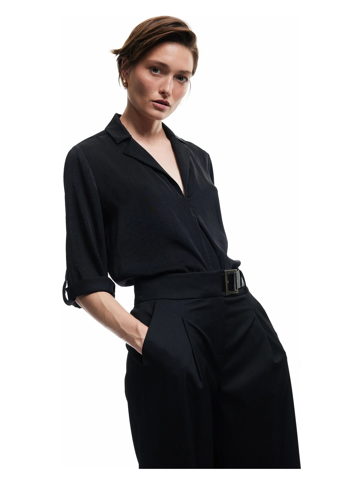 Koton Ceket Yaka Katlama Detaylı 3/4 Kollu Saten Bluz 6WAK60004PW