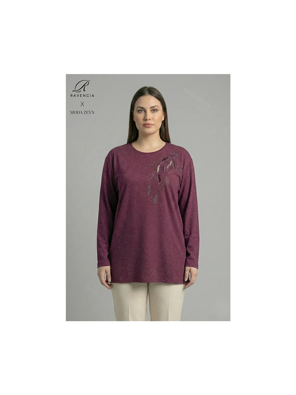 Ravencia Kadın Büyük Beden Renkli Yaprak Desenli Taşlı Likralı Yırtmaçlı Yün Viskon Anne Penye Bluz - Görsel 4