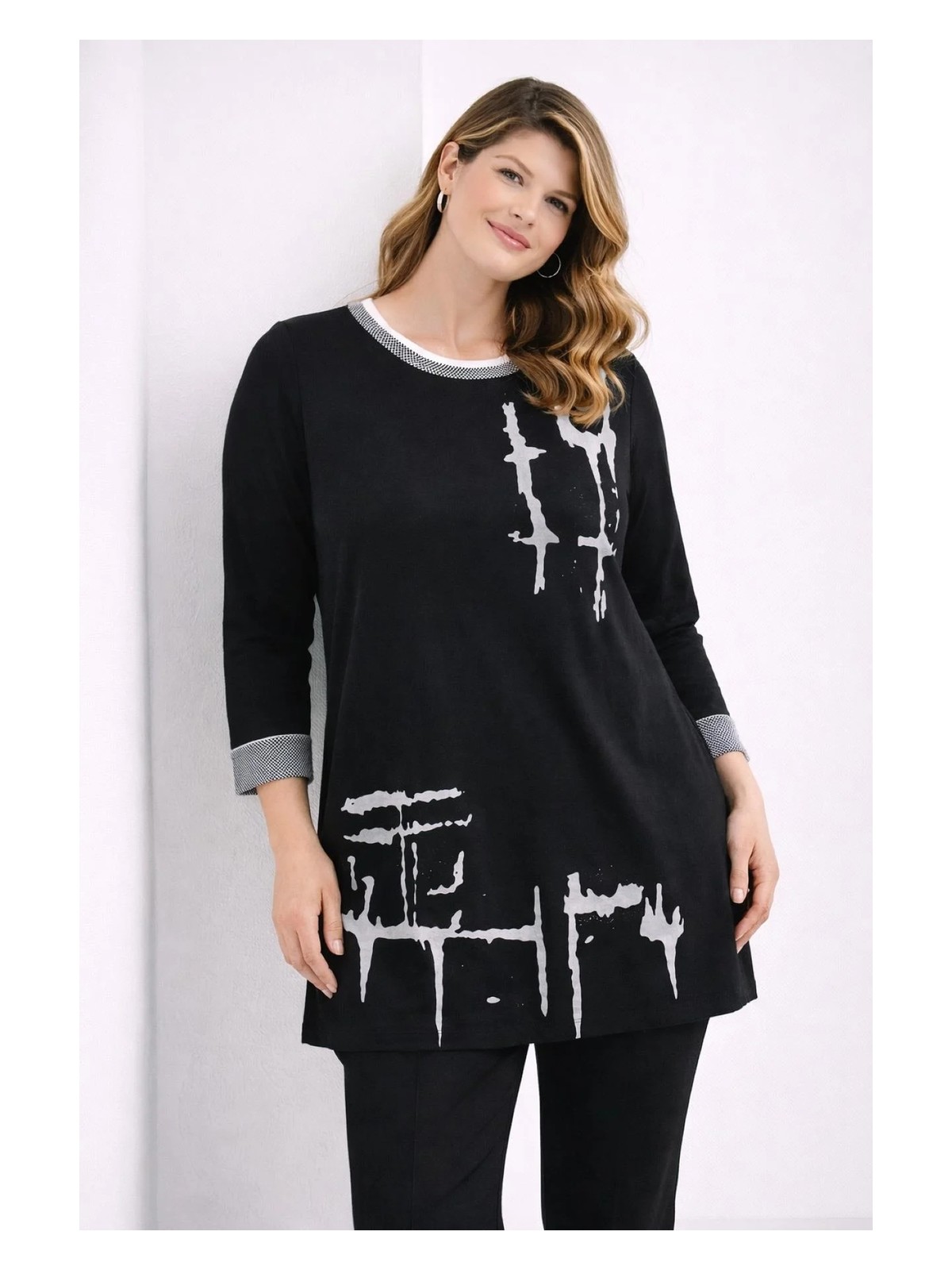 Şans Kadın Büyük Beden Siyah, Taş Işli , Yaka ve Kol Ağzı Ribana Detaylı Tunik 65N39377