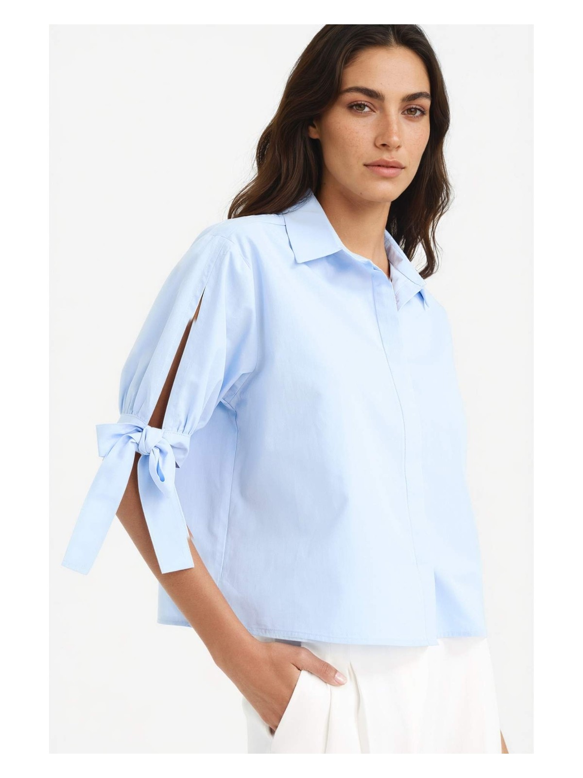 DeFacto %100 Pamuk Regular Fit Bağlama Detaylı Poplin Gömlek F9139AX25WN - Görsel 4