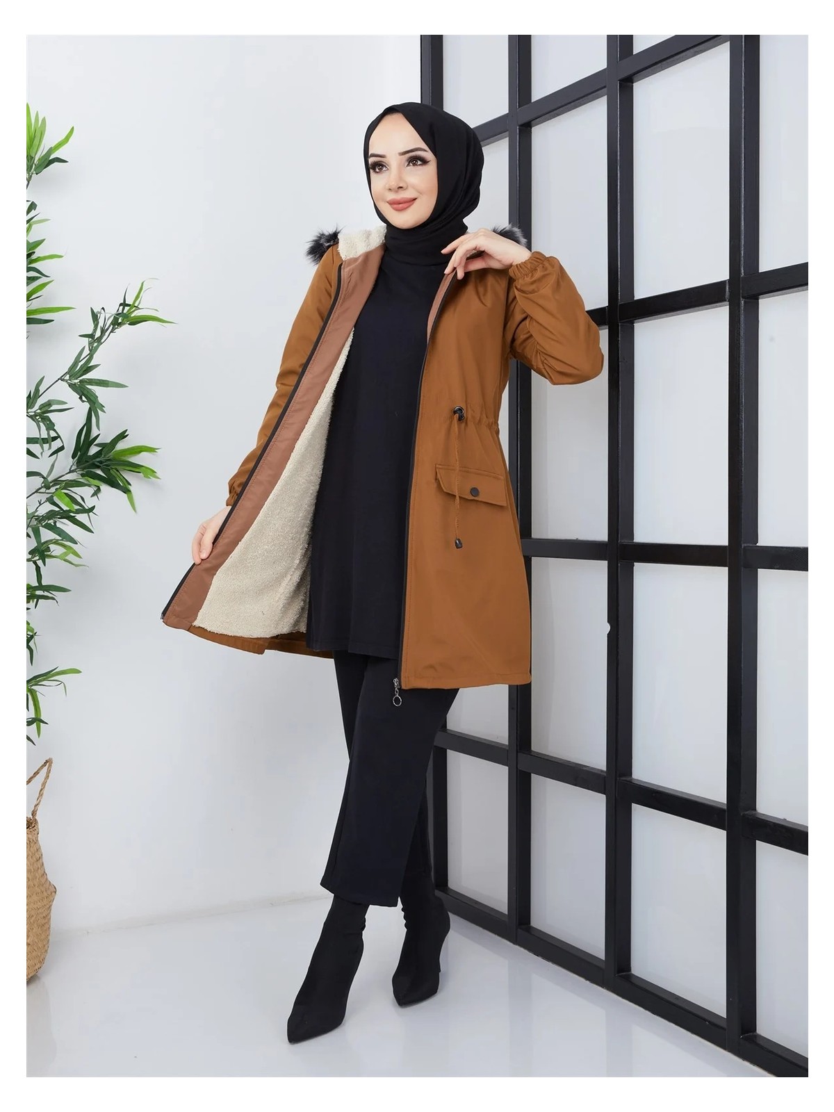 Hafsa Mina Kadın Kısa Yağmurluk Bondik Mont Taba görsel 6