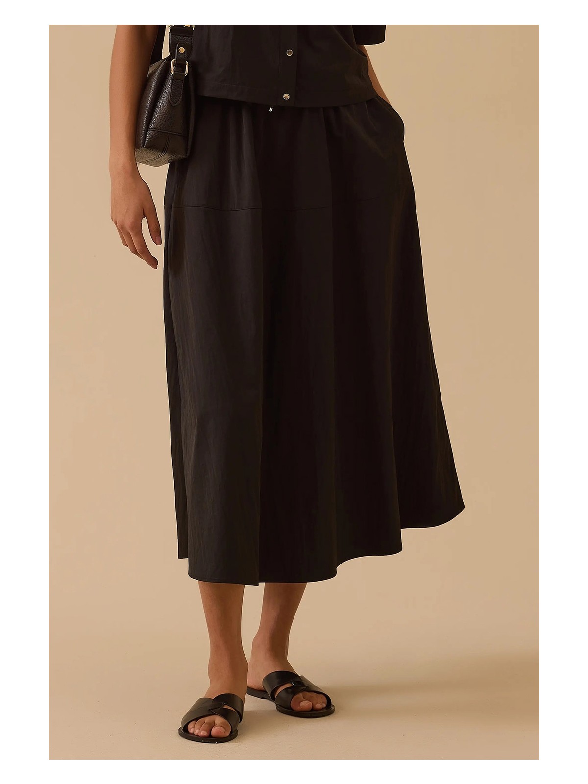 Seçil Kadın Cepli Midi Paraşüt Etek - Siyah