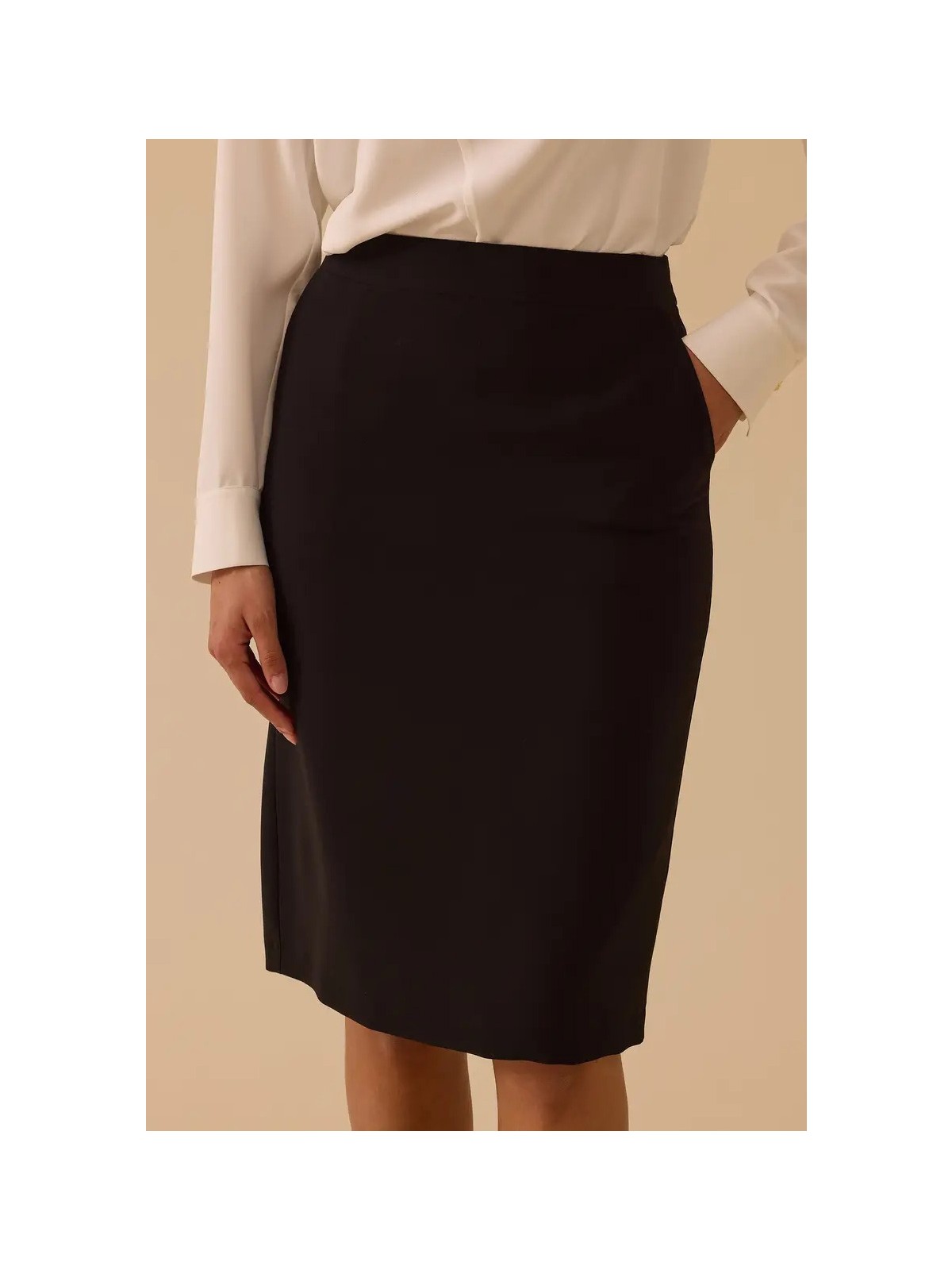 Seçil Kadın Cepli Diz Boyu Klasik Etek - Siyah