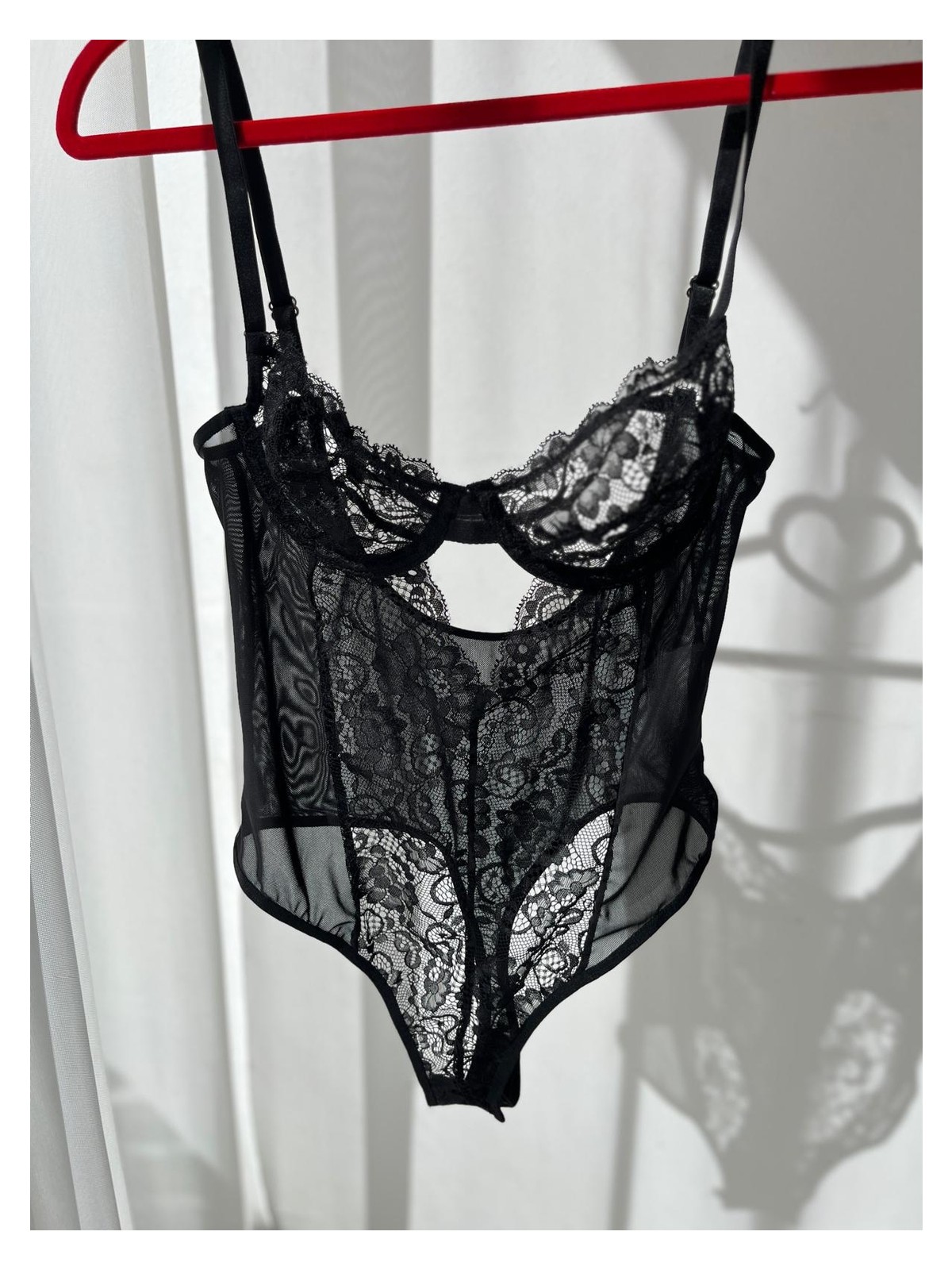 Lovenel Siyah Body Suit görsel 2