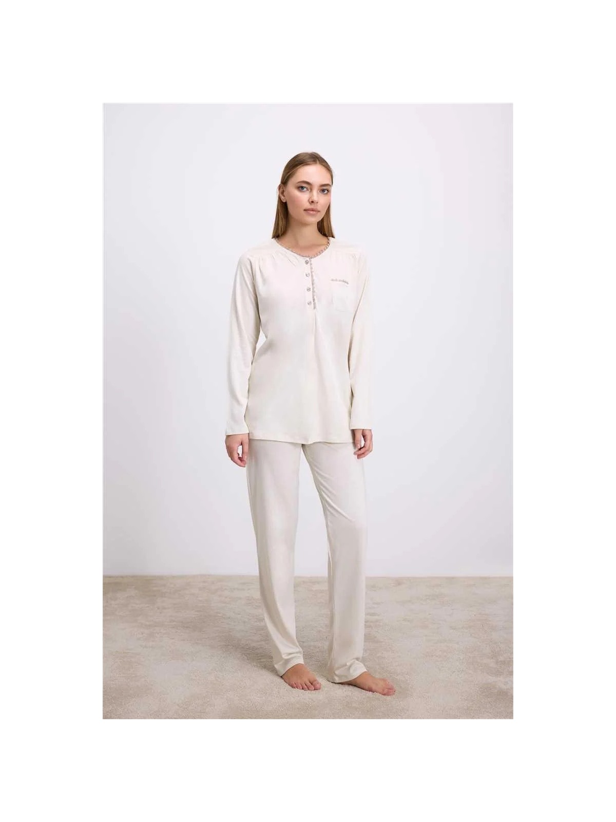 Pileli Store Uzun Kollu T-Shirt ve Pantolon Pijama Takım