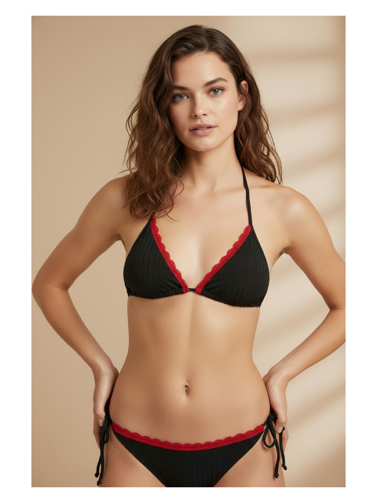 Pileli Store Kırmızı Dantel Detaylı Siyah Bikini Takımı – Ayarlanabilir Ipli, Içten Şardonlu, Kadın