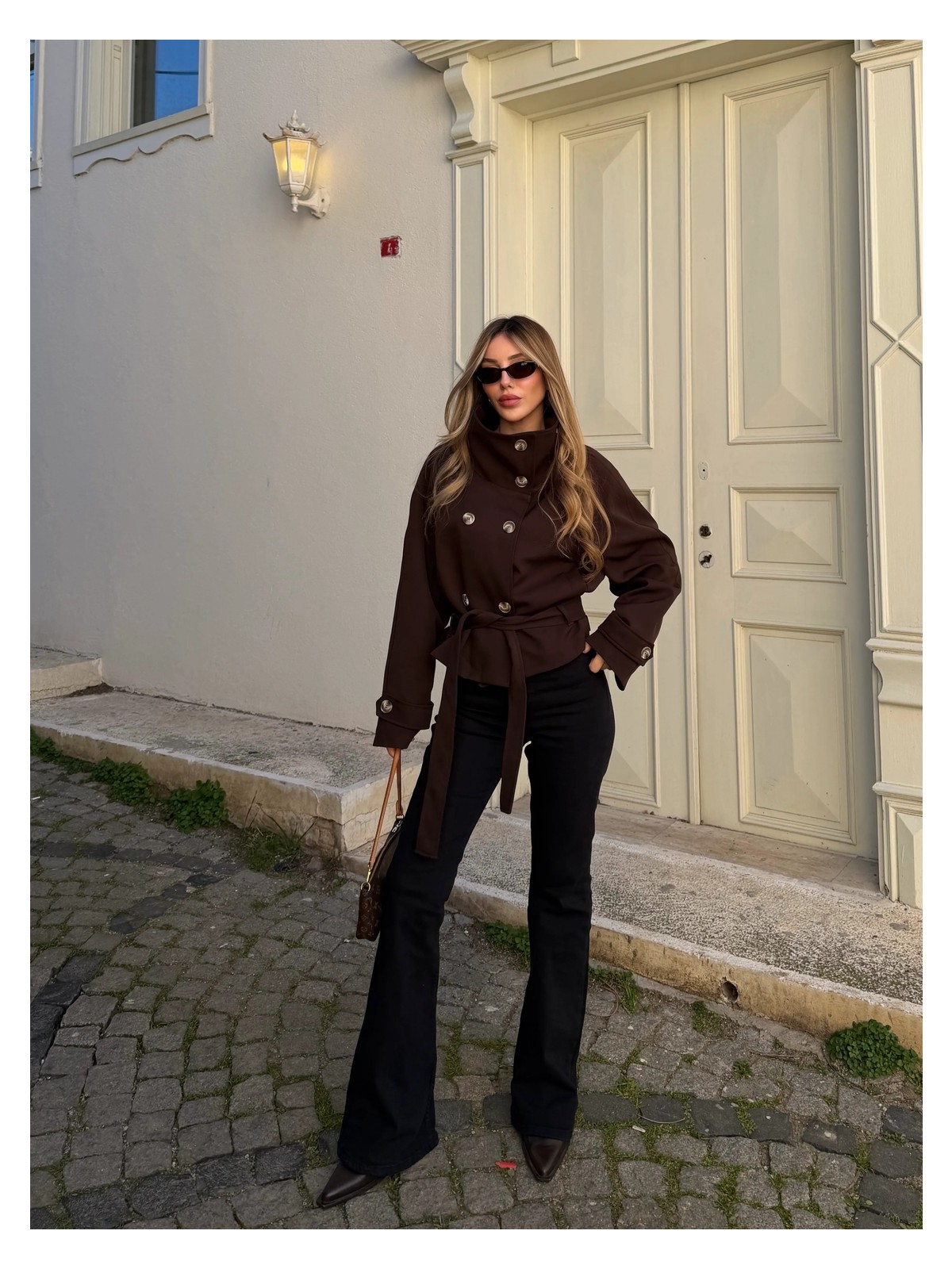 Laluvia Kahverengi Dik Yakalı Kuşaklı Trençkot - 501326