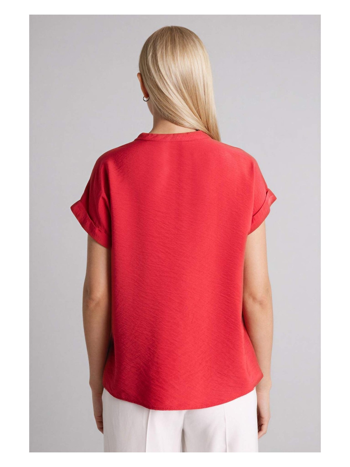 DeFacto Regular Fit Bisiklet Yaka Kısa Kollu Bluz H0240AX26SP - Görsel 6