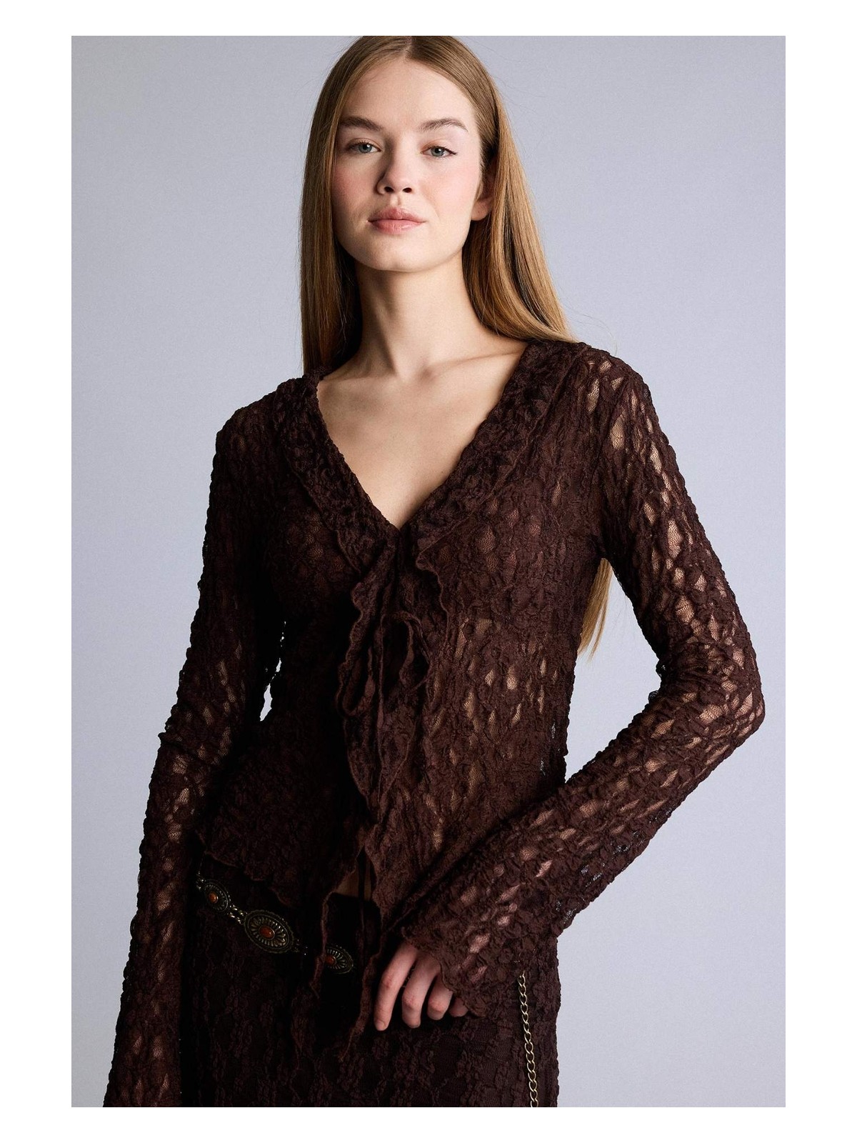DeFacto Fitted V Yaka Dantel Uzun Kollu Bluz H0008AX26SP