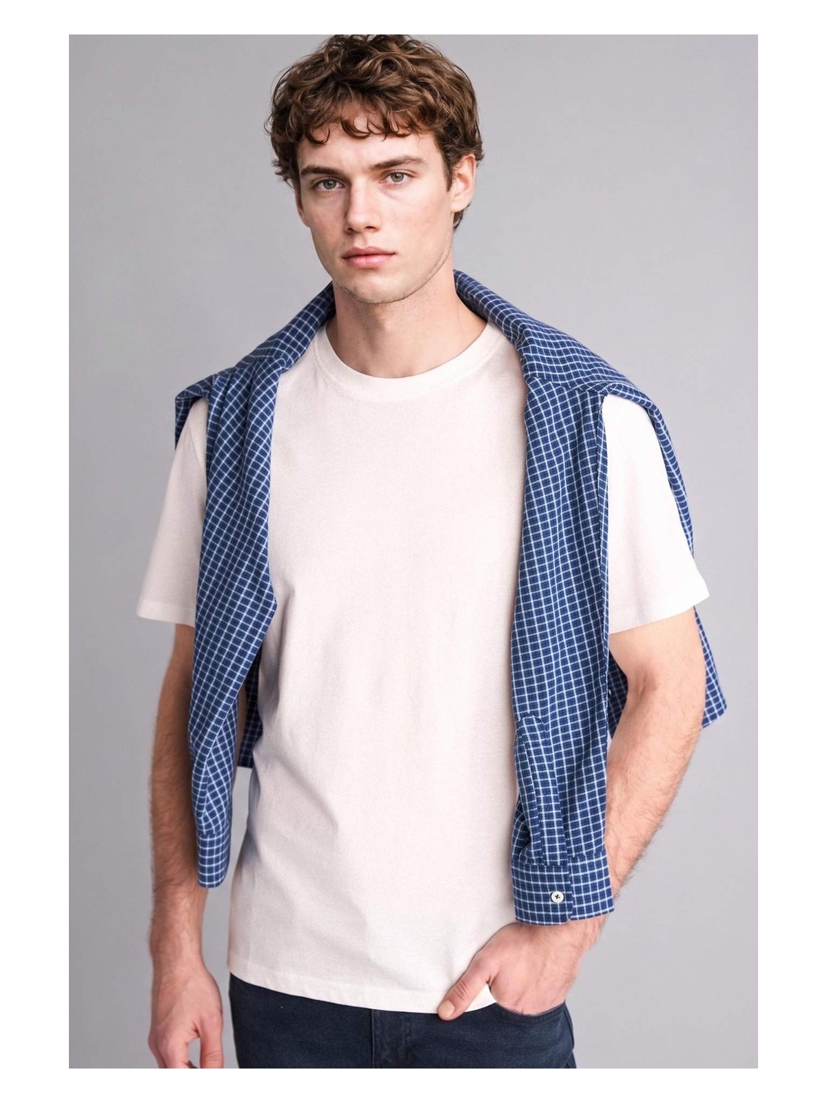 DeFacto New Regular Fit %100 Pamuk Basic Tişört V7699AZ26SP