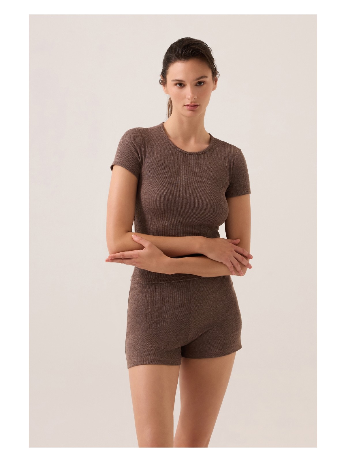 Los Ojos x Ece Kahverengi Modal Kumaşlı Kısa Kollu Şortlu Pijama Takımı Ribbed Pj4 - Görsel 6