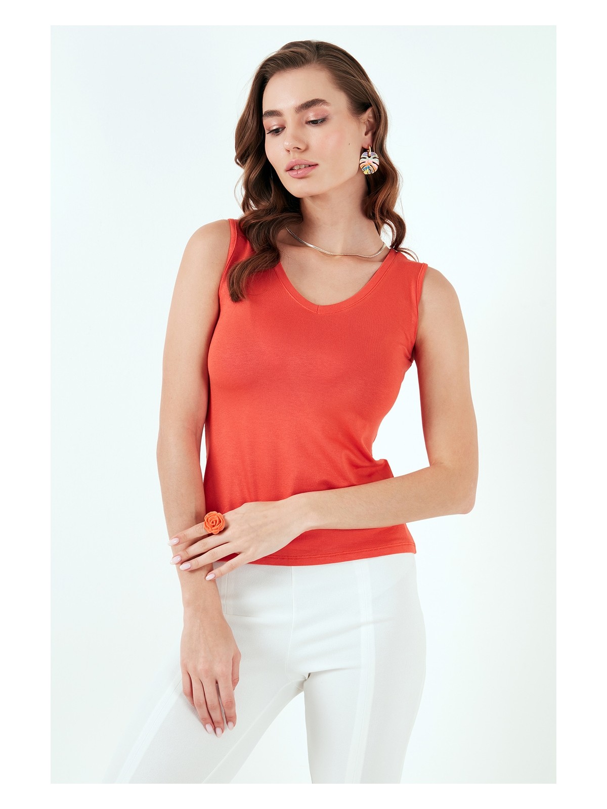Lela Slim Fit V Yaka Kalın Askılı 2' Li Paket Bluz Bayan Bluz 5864384S2 - Görsel 3