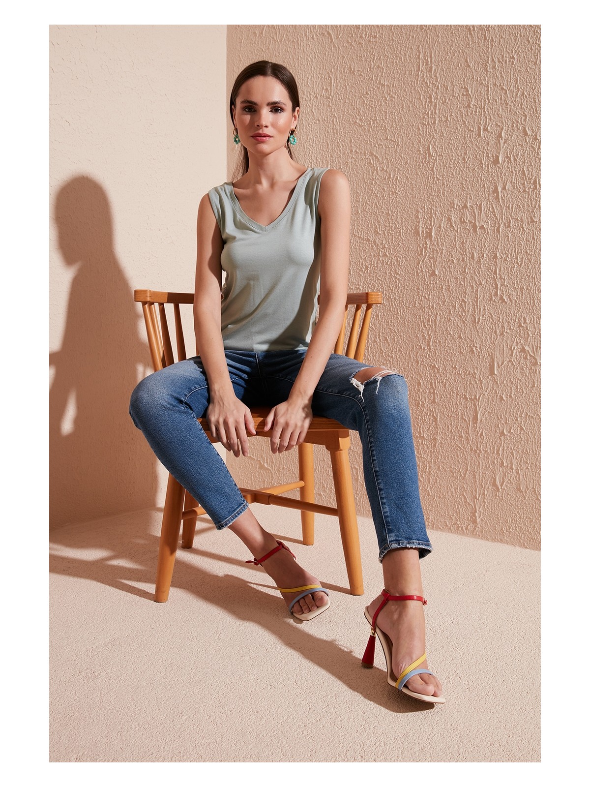 Lela Slim Fit V Yaka Kalın Askılı 2' Li Paket Bluz Bayan Bluz 5864384S2 - Görsel 4