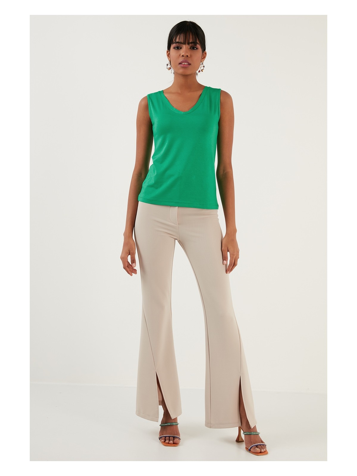 Lela Slim Fit V Yaka Kalın Askılı 2' Li Paket Bluz Bayan Bluz 5864384S2 - Görsel 4