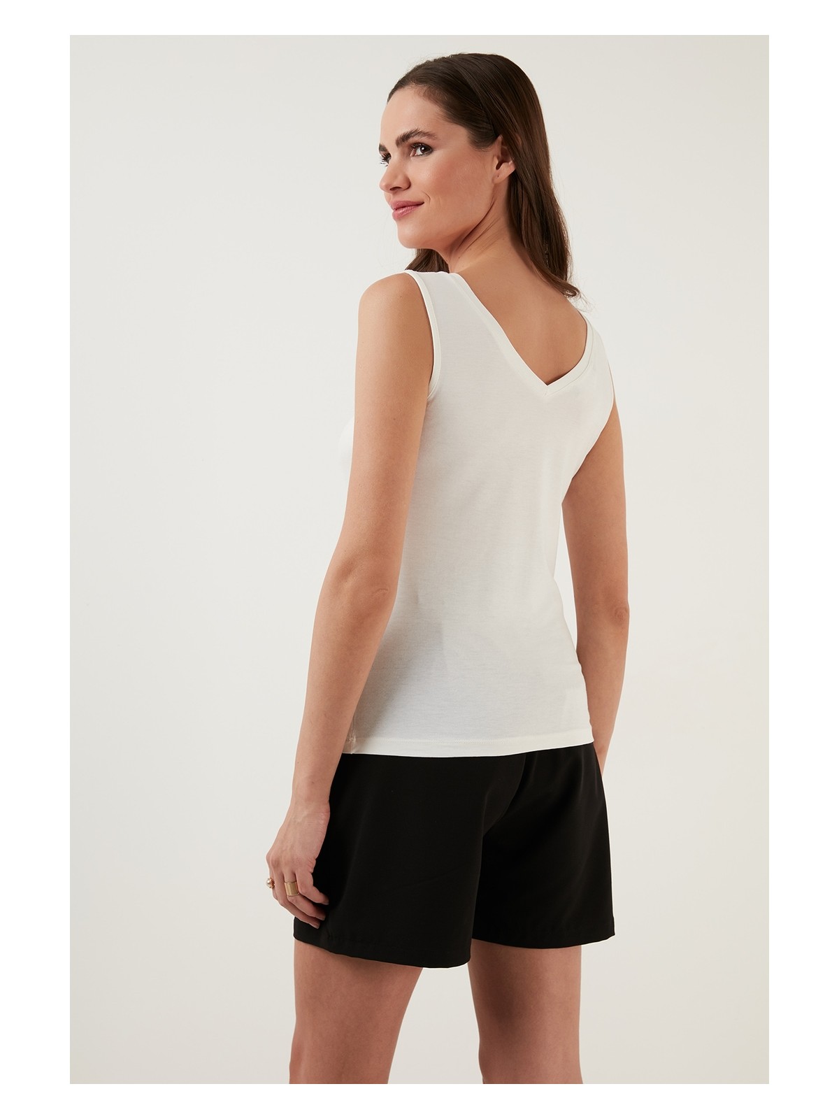 Lela Slim Fit V Yaka Kalın Askılı 2' Li Paket Bluz Bayan Bluz 5864384S2 - Görsel 5