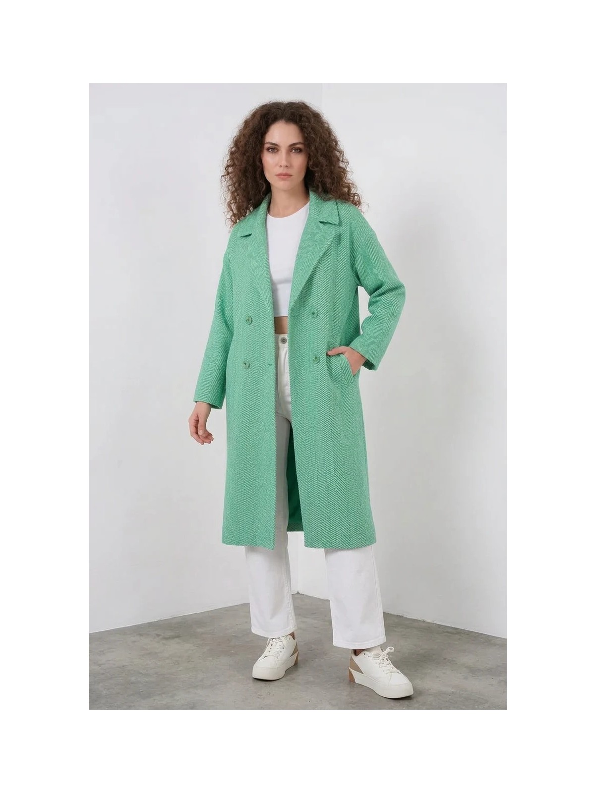 buğrahayalin Kadın Geniş Yaka Oversize Balıksırtı Desenli Kaşe Yeşil Kaban - Görsel 4
