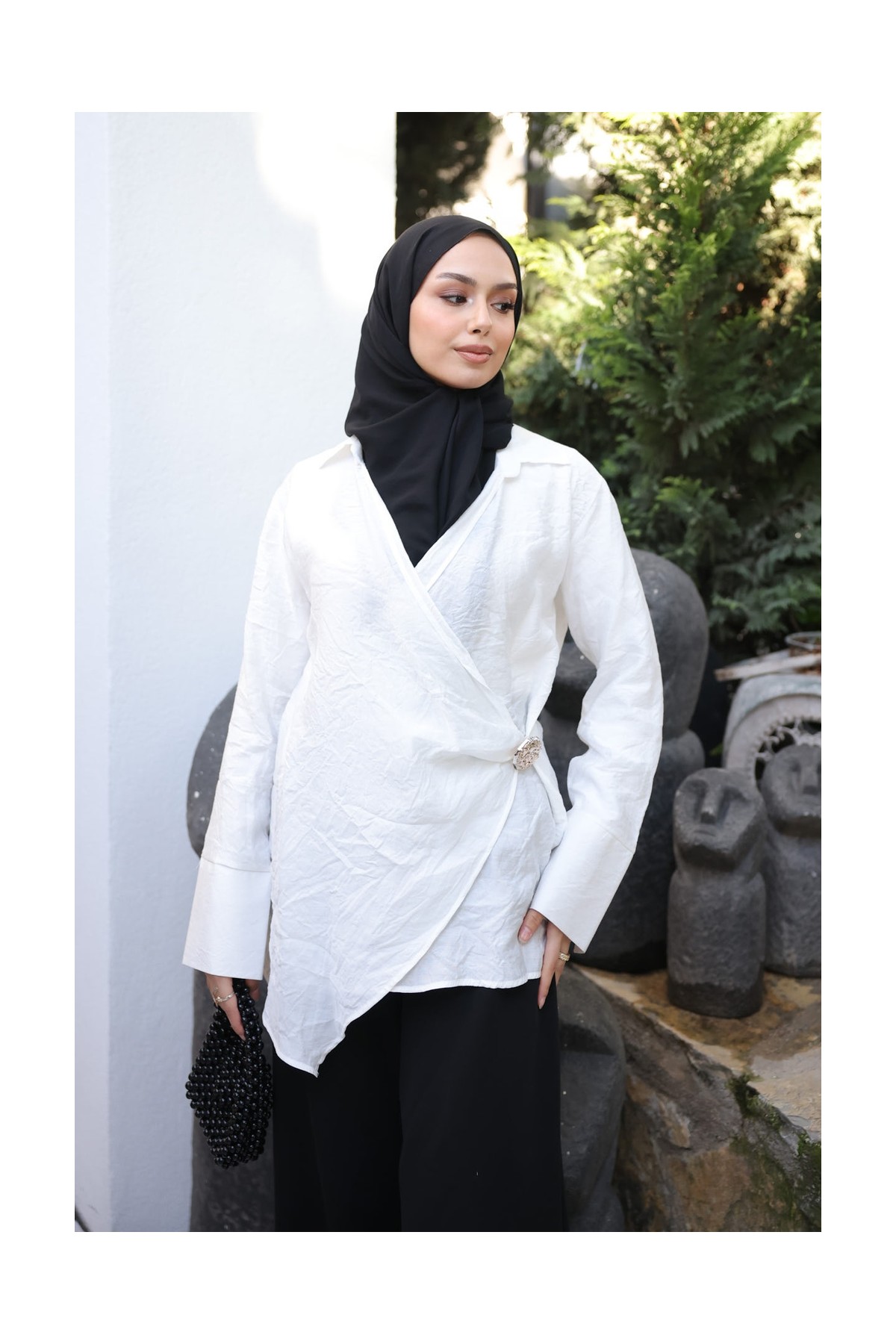 İmaj Butik Ekru Kruvaze Yaka Broş Detaylı Kimono Gömlek görsel 4