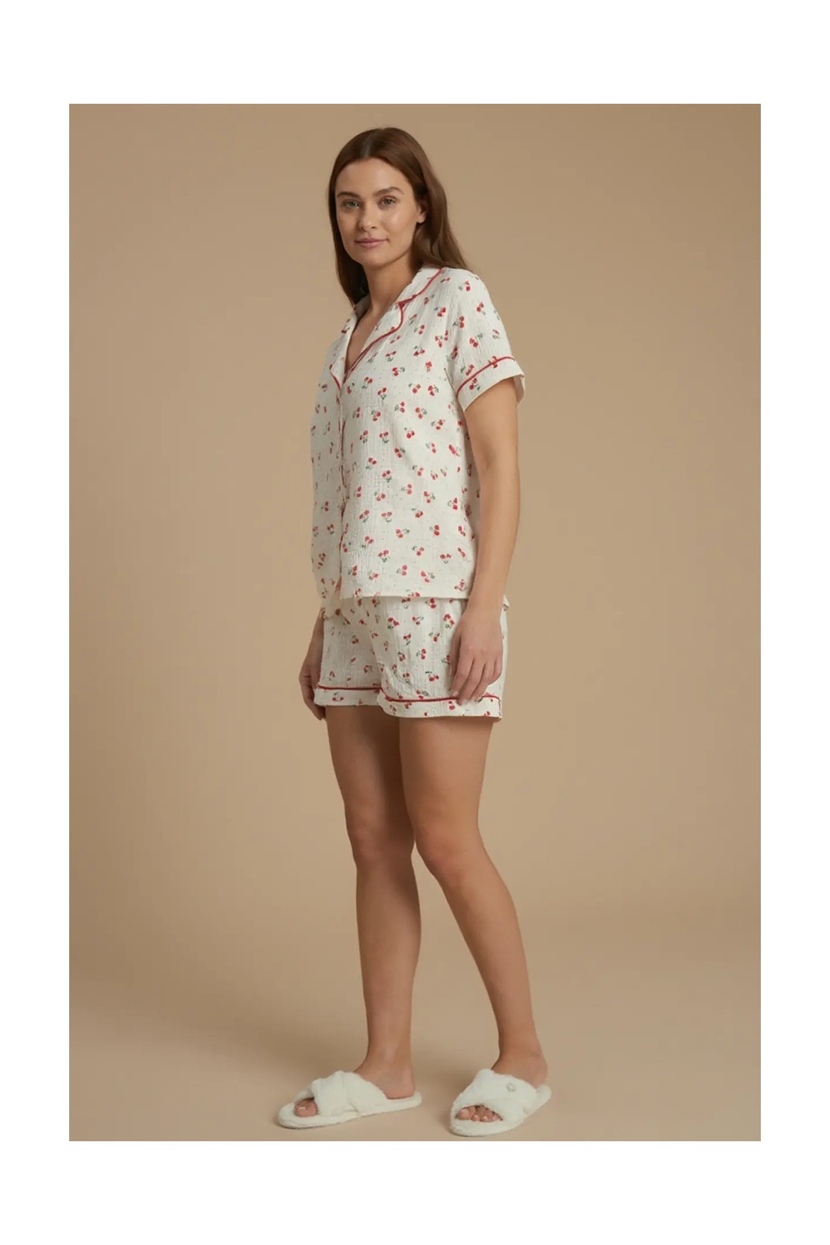 Laperissa Cherry Ekru Biyeli Müslin Dokuma Şortlu Pijama Takımı görsel 4