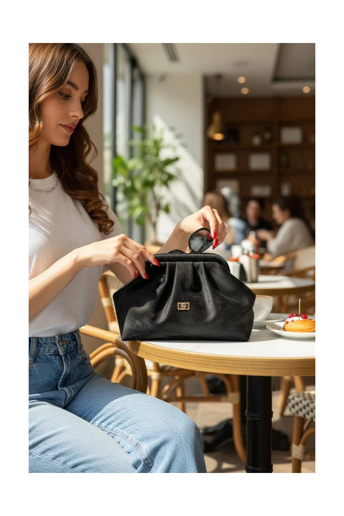 Class Bag Kadın Siyah Yansımalı Saten Süet Yumuşak Suni Deri Askılı Clutch Portföy Günlük / Abiye Çanta