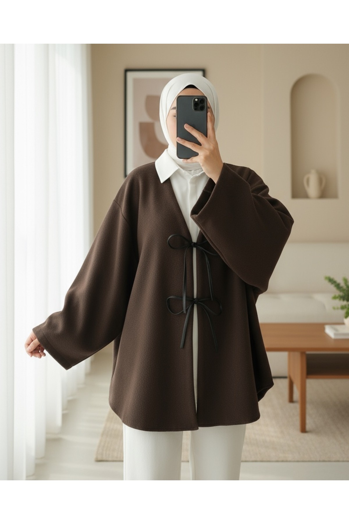Moda Morfo Önü Bağcıklı Oval Kesim Kaşe Kimono -Laci