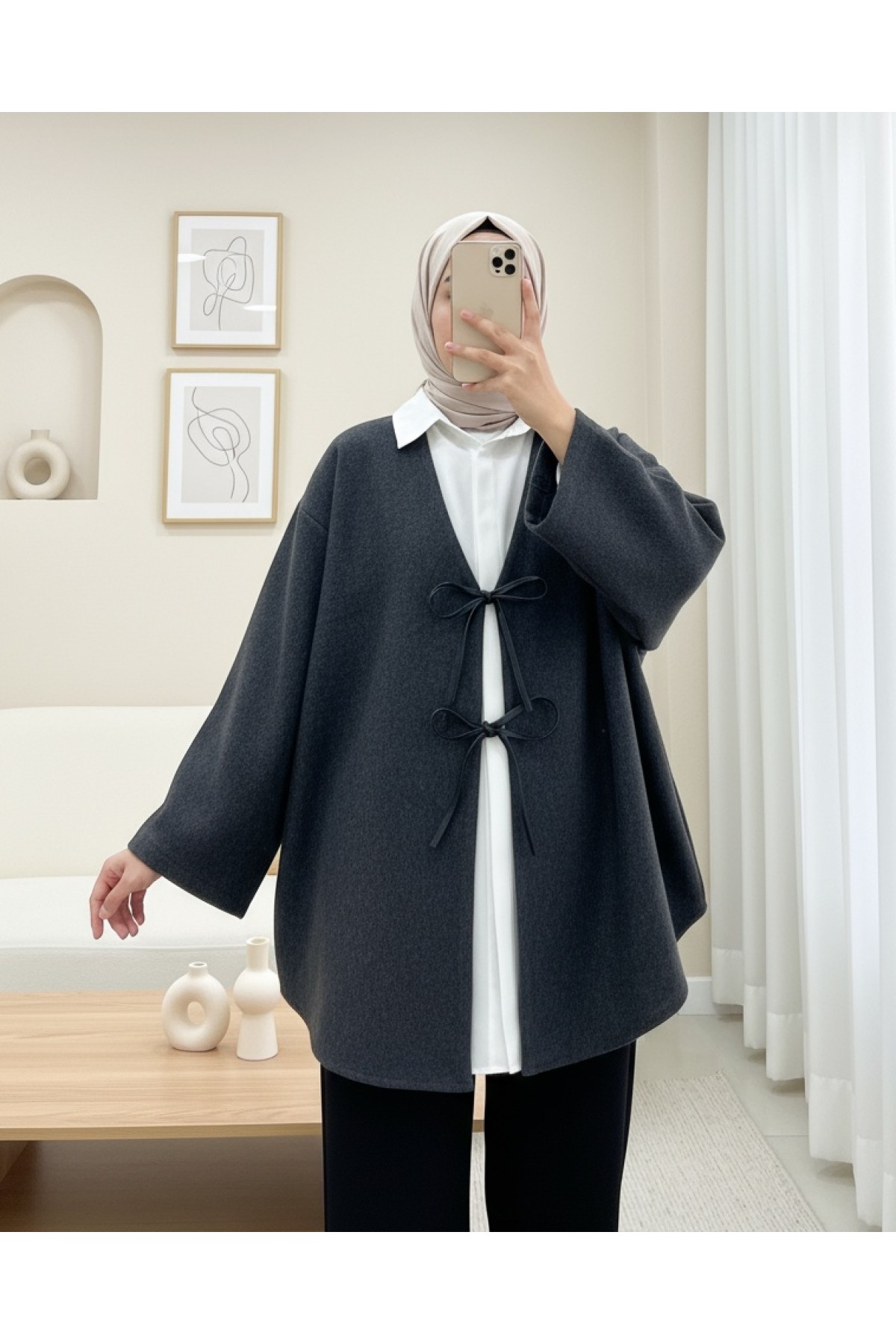 Moda Morfo Önü Bağcıklı Oval Kesim Kaşe Kimono -Laci
