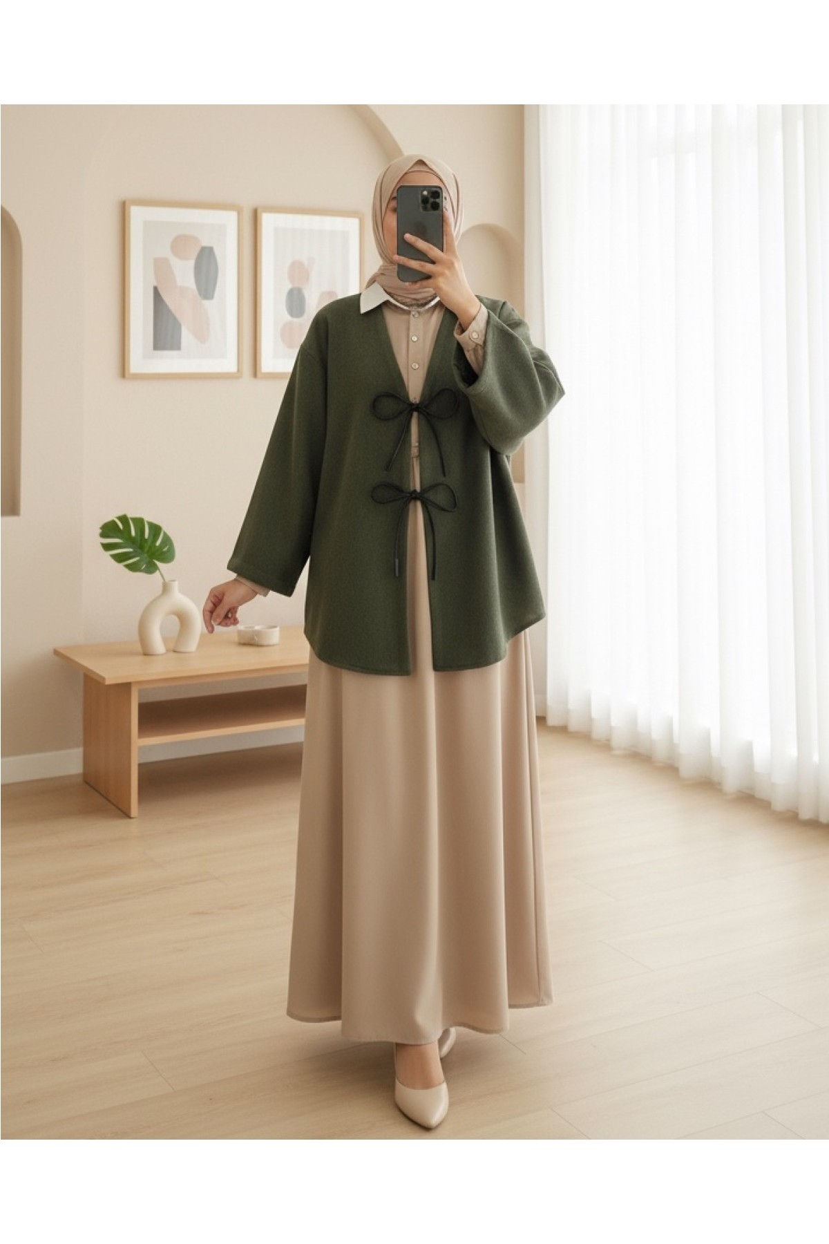 Moda Morfo Önü Bağcıklı Oval Kesim Kaşe Kimono -Laci