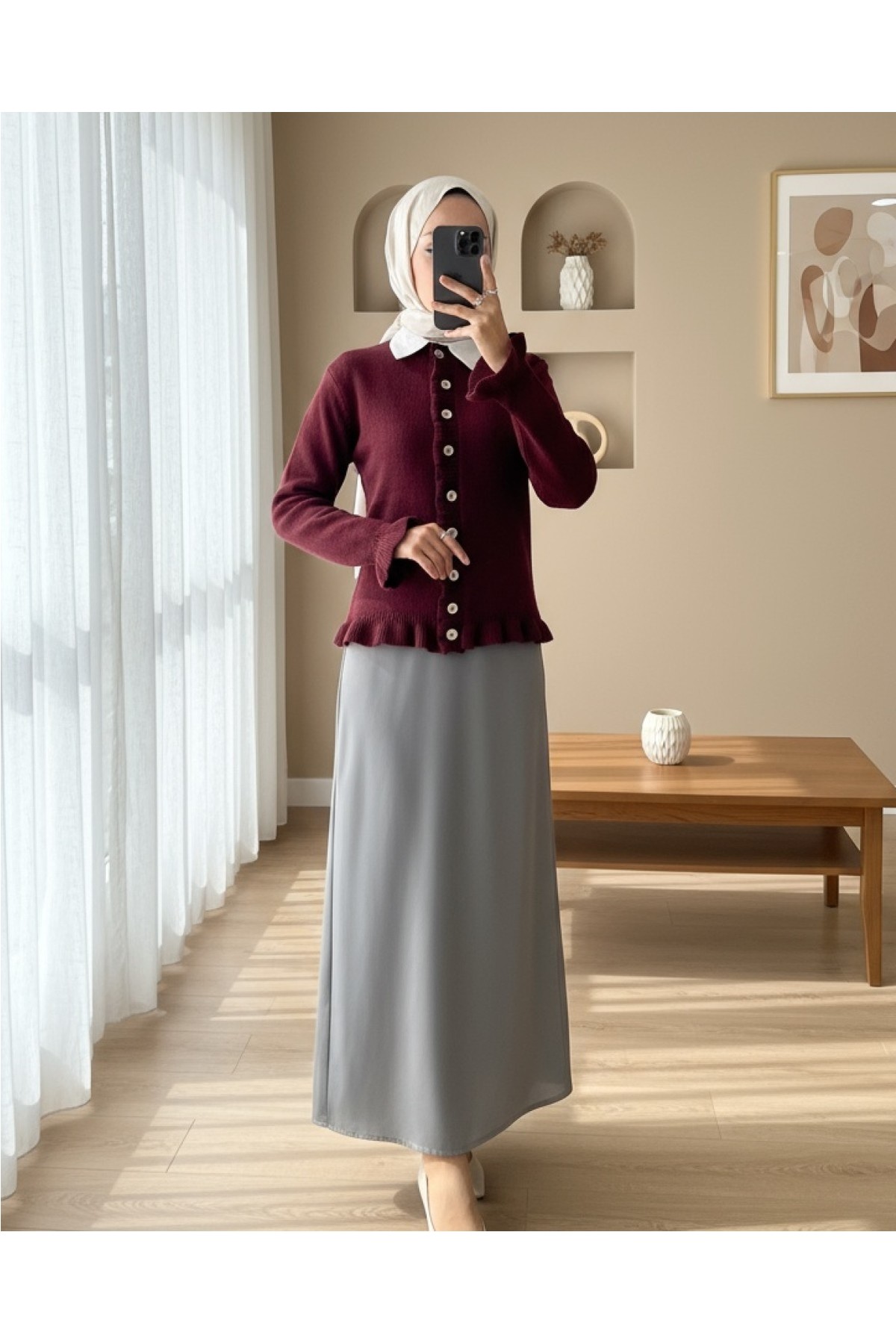 Moda Morfo Düğmeli Önü Ve Eteği Fırfırlı Hırka -Açık Sarı