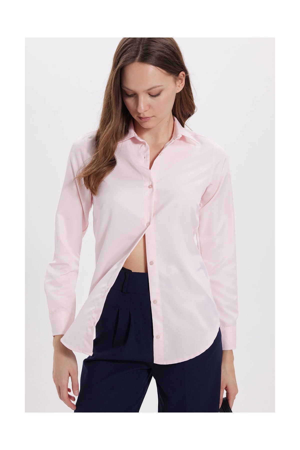 Tudors Kadın Slim Fit Dar Kesim Vücuda Oturan Uzun Kollu Pembe Basic Gömlek görsel 6