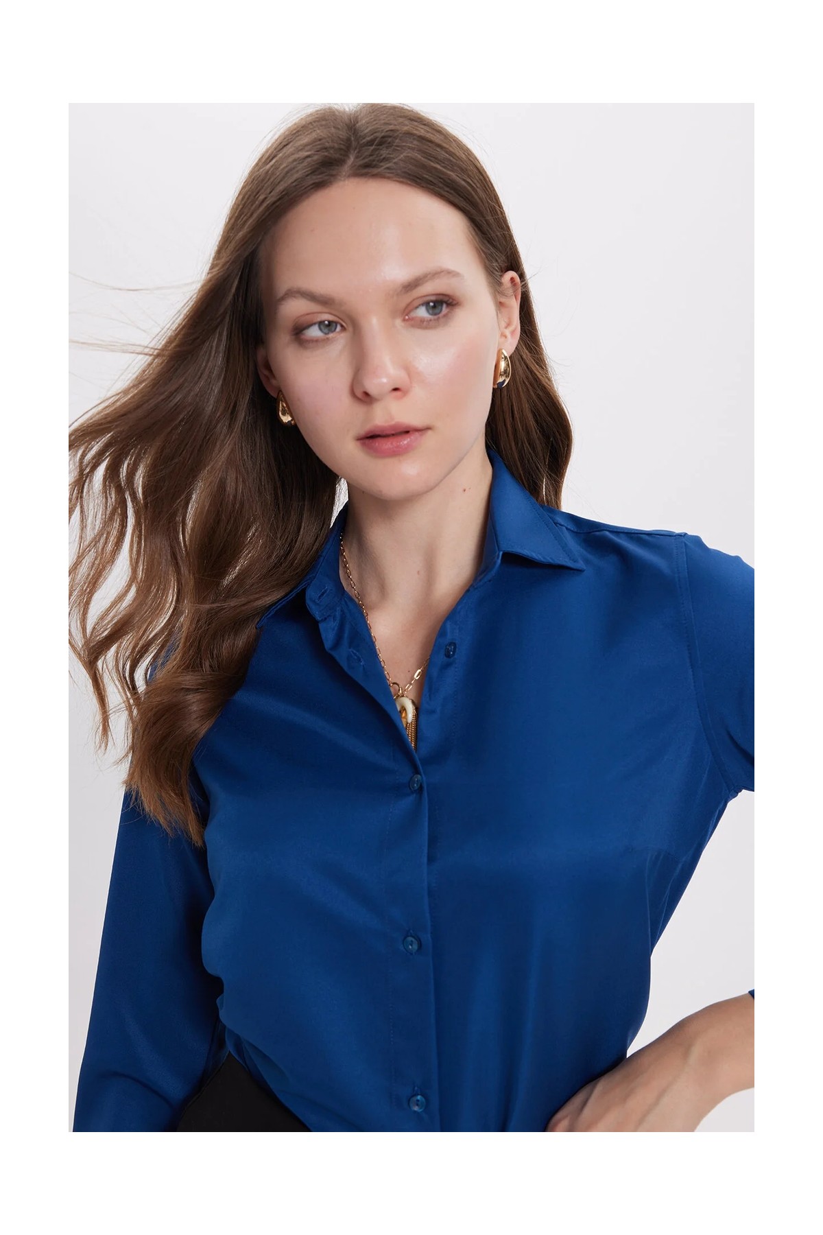Tudors Kadın Slim Fit Dar Kesim Vücuda Oturan Uzun Kollu Lacivert Basic Gömlek