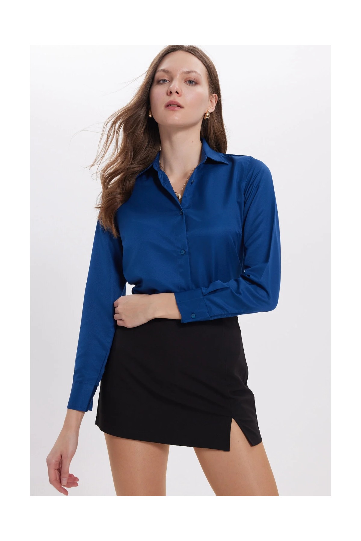Tudors Kadın Slim Fit Dar Kesim Vücuda Oturan Uzun Kollu Lacivert Basic Gömlek görsel 6