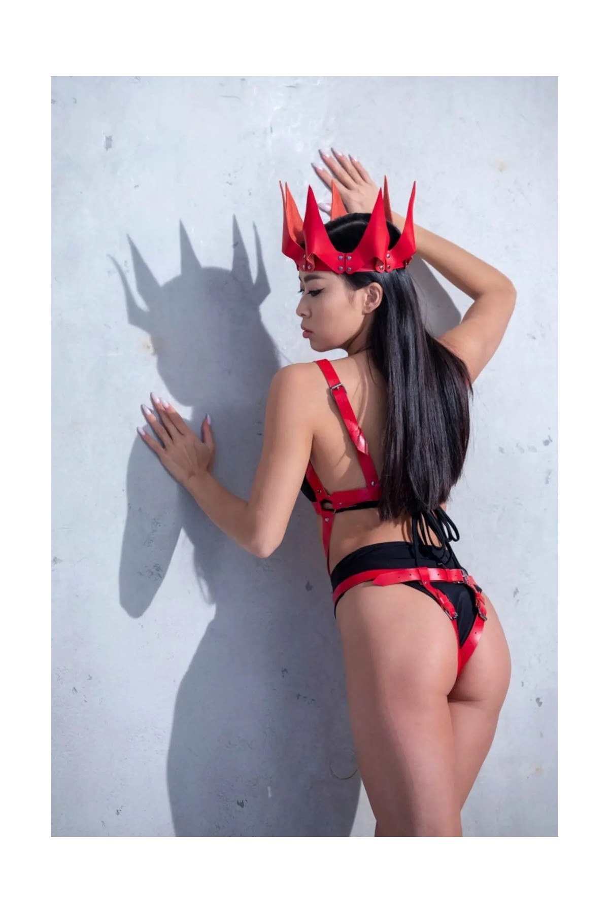 Byen Giyim Gülüşünde Saklıparti Modelisaretset Fantezi Kostüm/fantasy Costume Sıra Sendegeb
