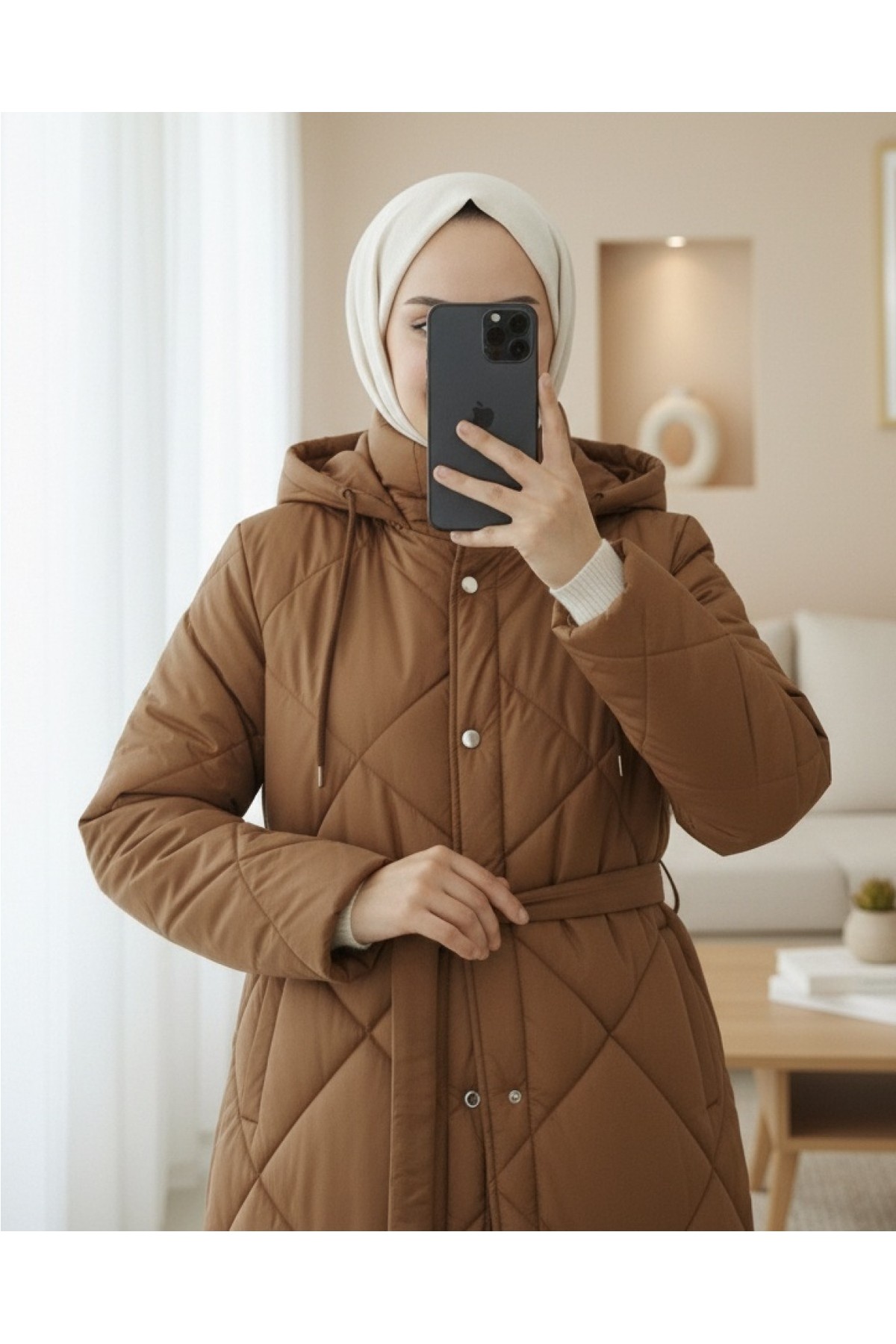 Moda Morfo Beli Kemerli Önü Çıtçıtlı Kapşonlu Astarlı Uzun Kapitone Mont -Haki görsel 7