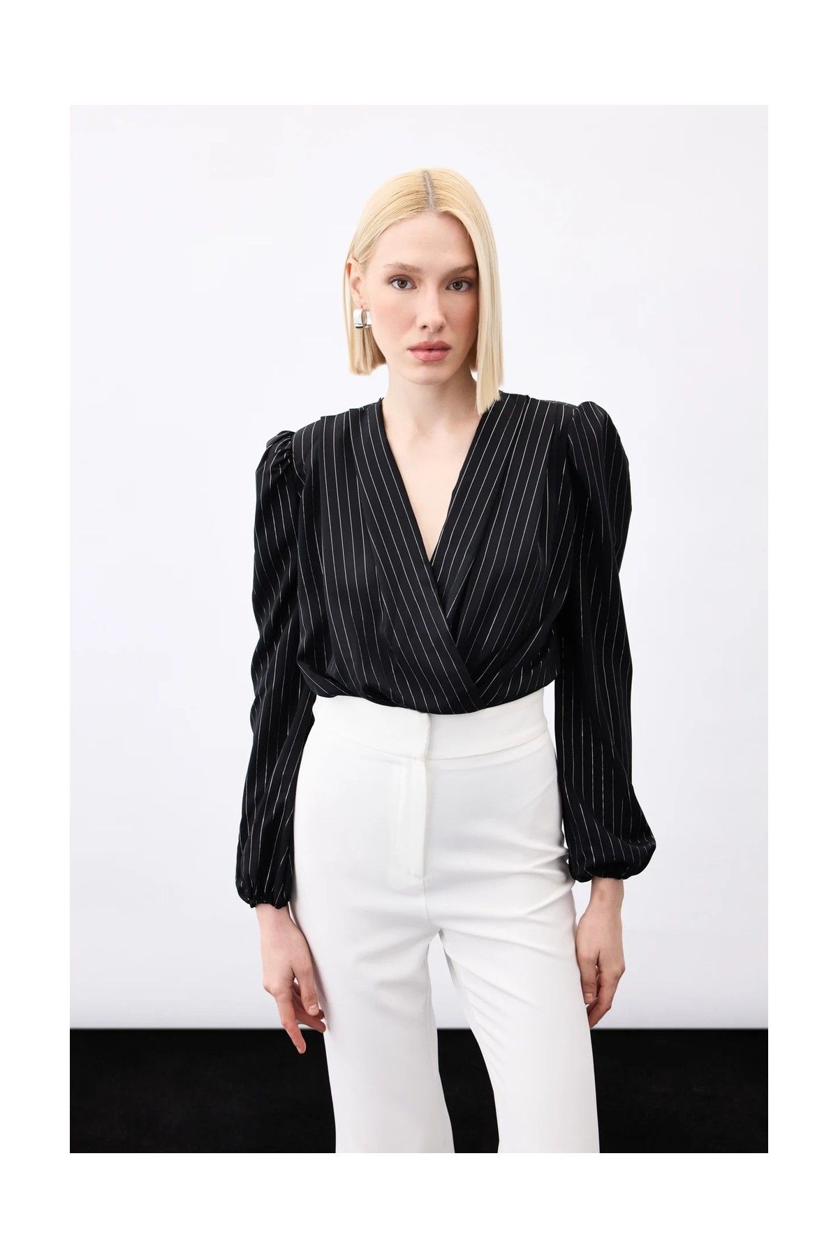 Sateen Parlak Çizgili Bodysuit Bluz - Siyah görsel 7
