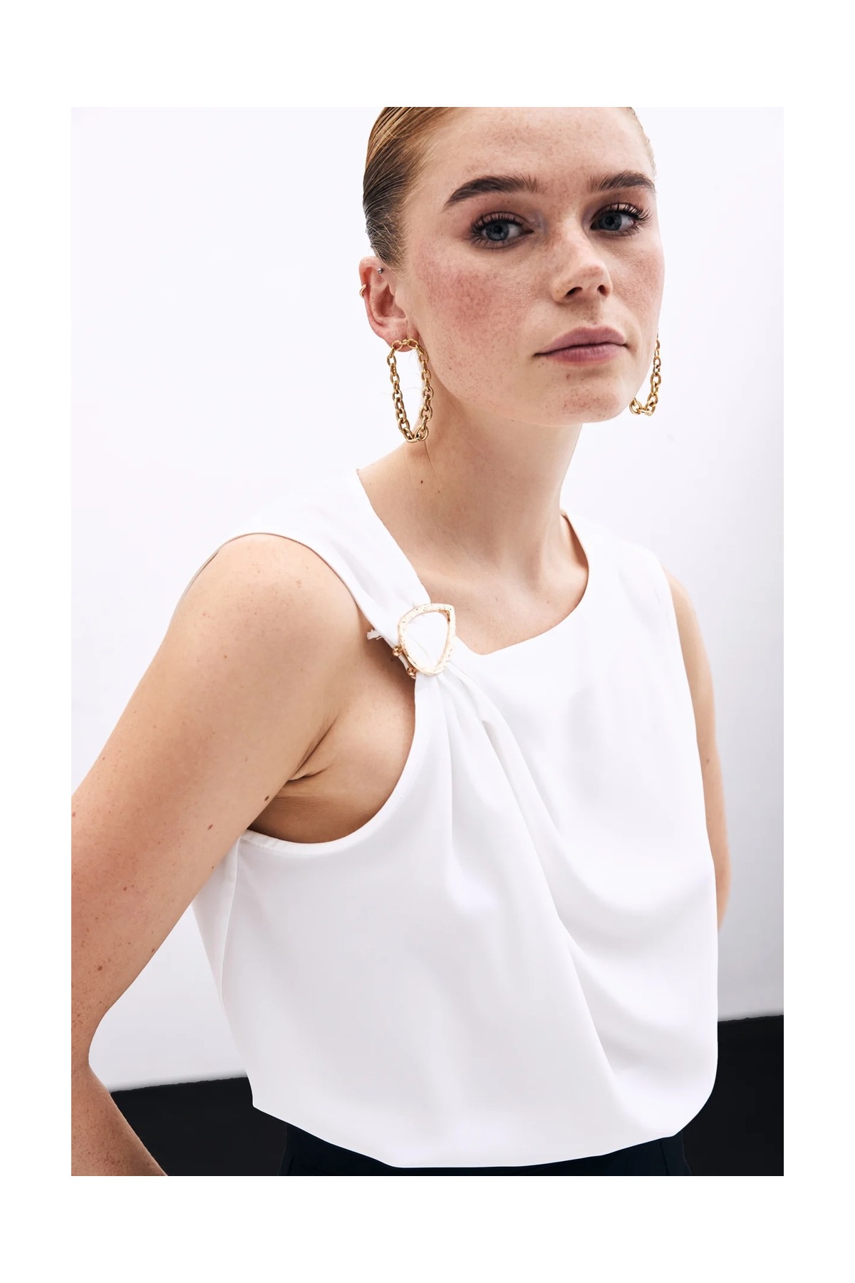 Sateen Tek Omuz Detaylı Bluz - Ekru görsel 6