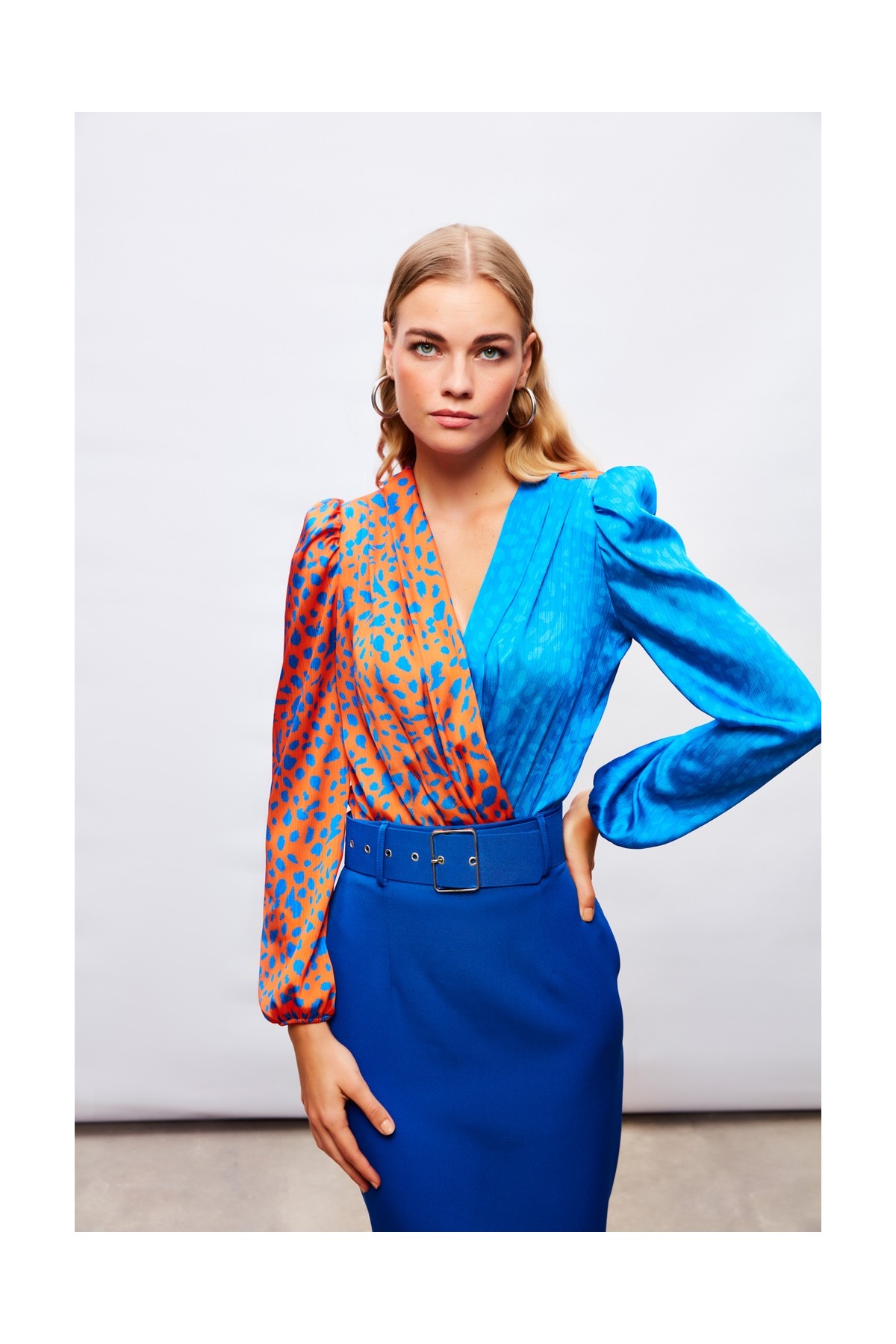 Sateen Kruvaze Desenli Bodysuit - Oranj-Sax Mavi görsel 8