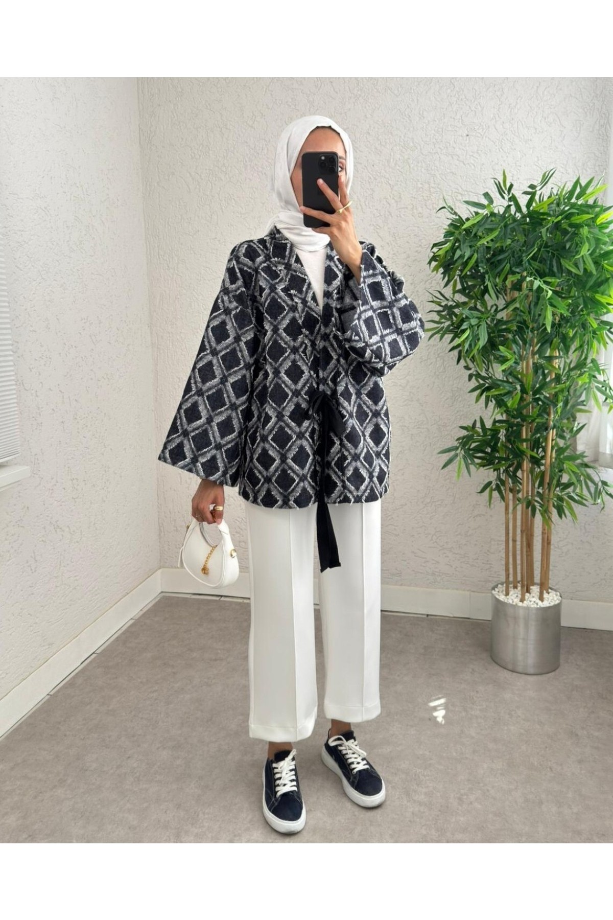 Moda Morfo Beli Bağlamalı Kare Desen Saçaklı Kimono -K.Laci görsel 2