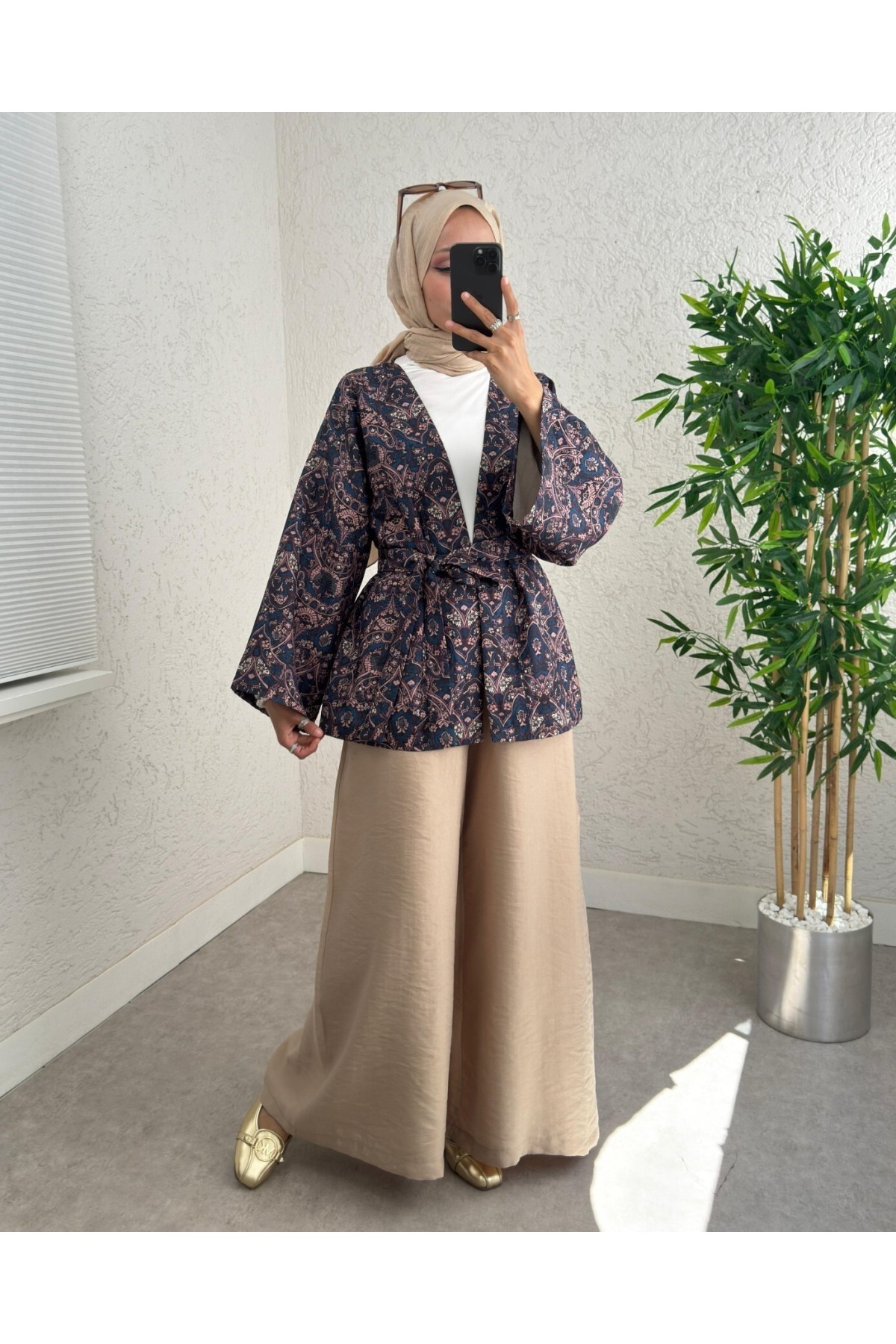 Moda Morfo Dijital Baskılı Beli Kemerli Kapitone Kimono -Laci görsel 2