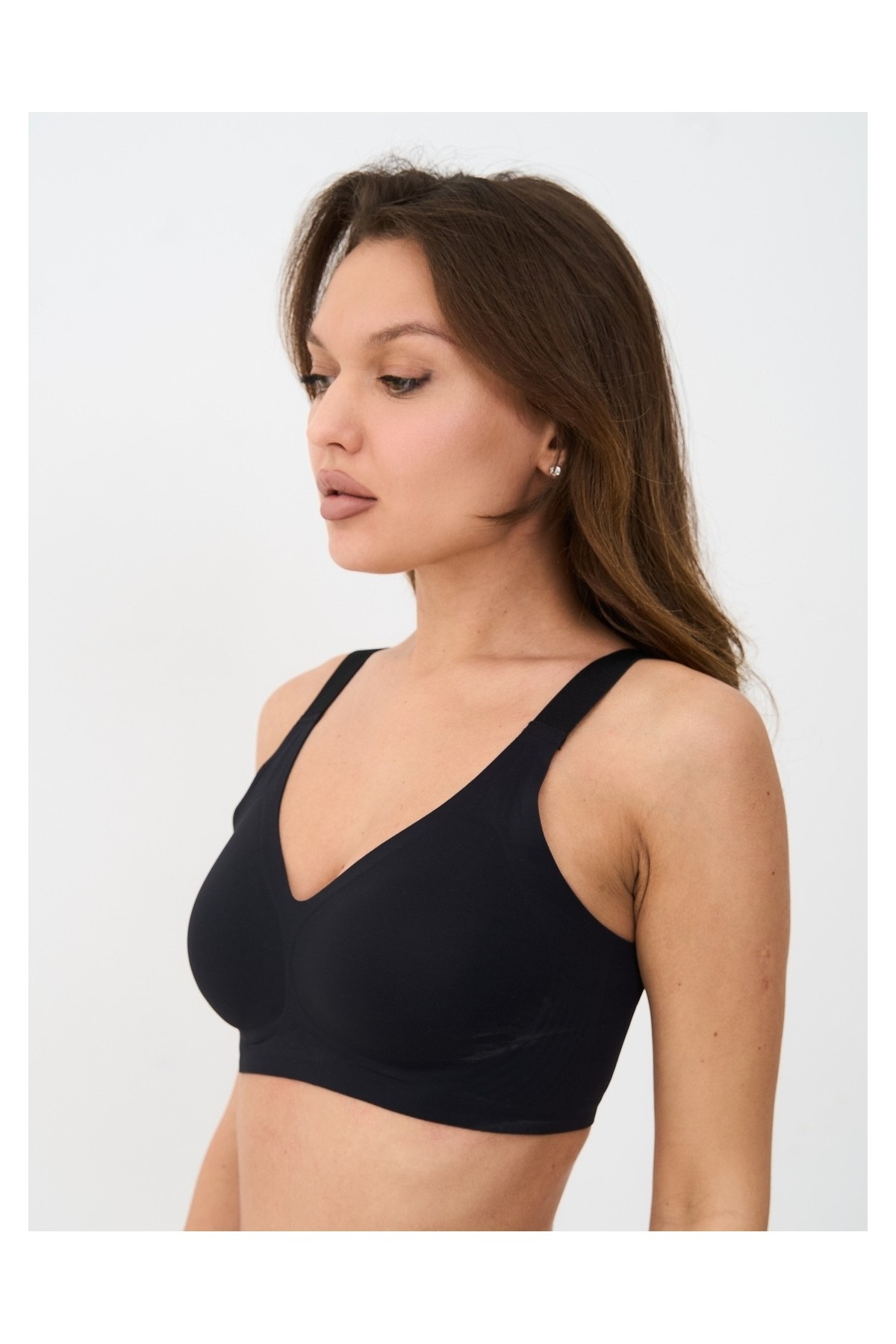 Alya Underwear Kadın Ultra Rahat Kalıplı Kalın Askılı Lazer Kesim Görünmez Sütyen