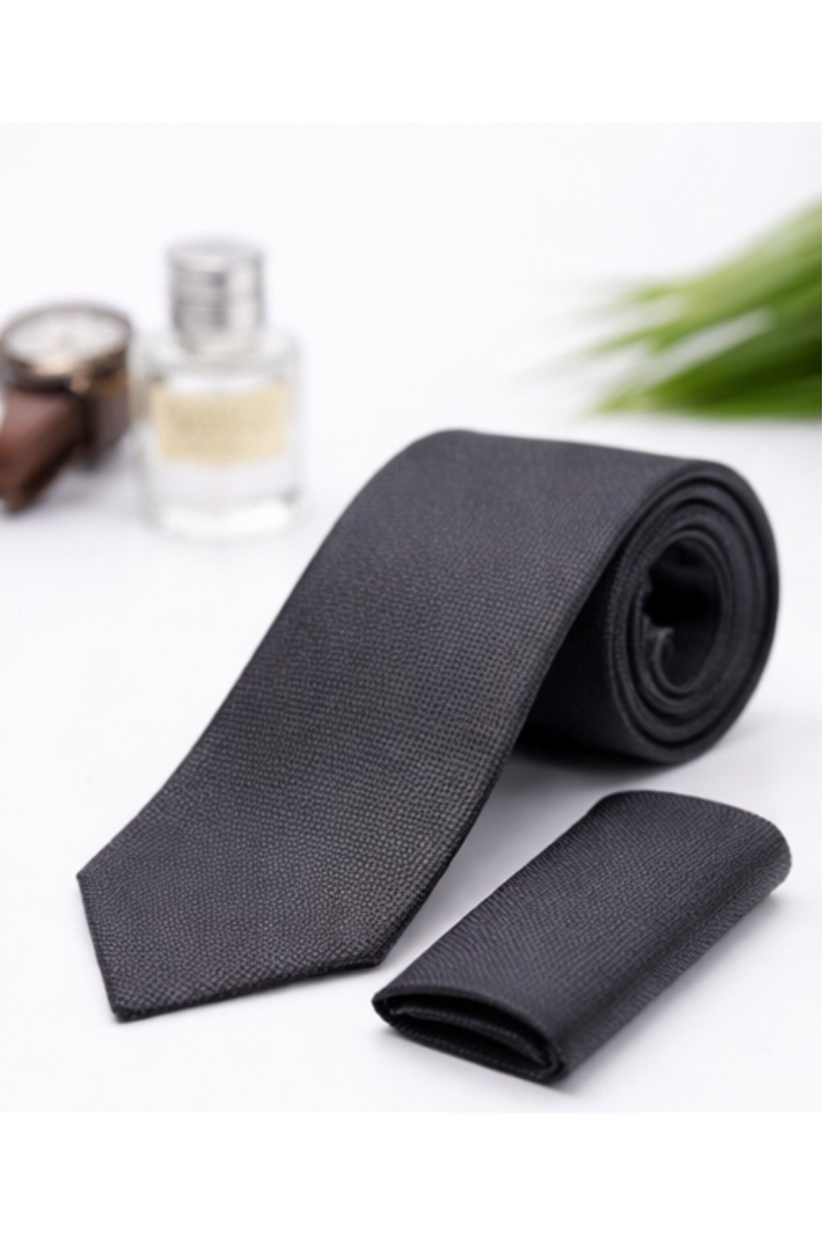 Gambocci Unisex Armürlü Kuş Gözü Desenli Slim Fit Mendilli Kravat