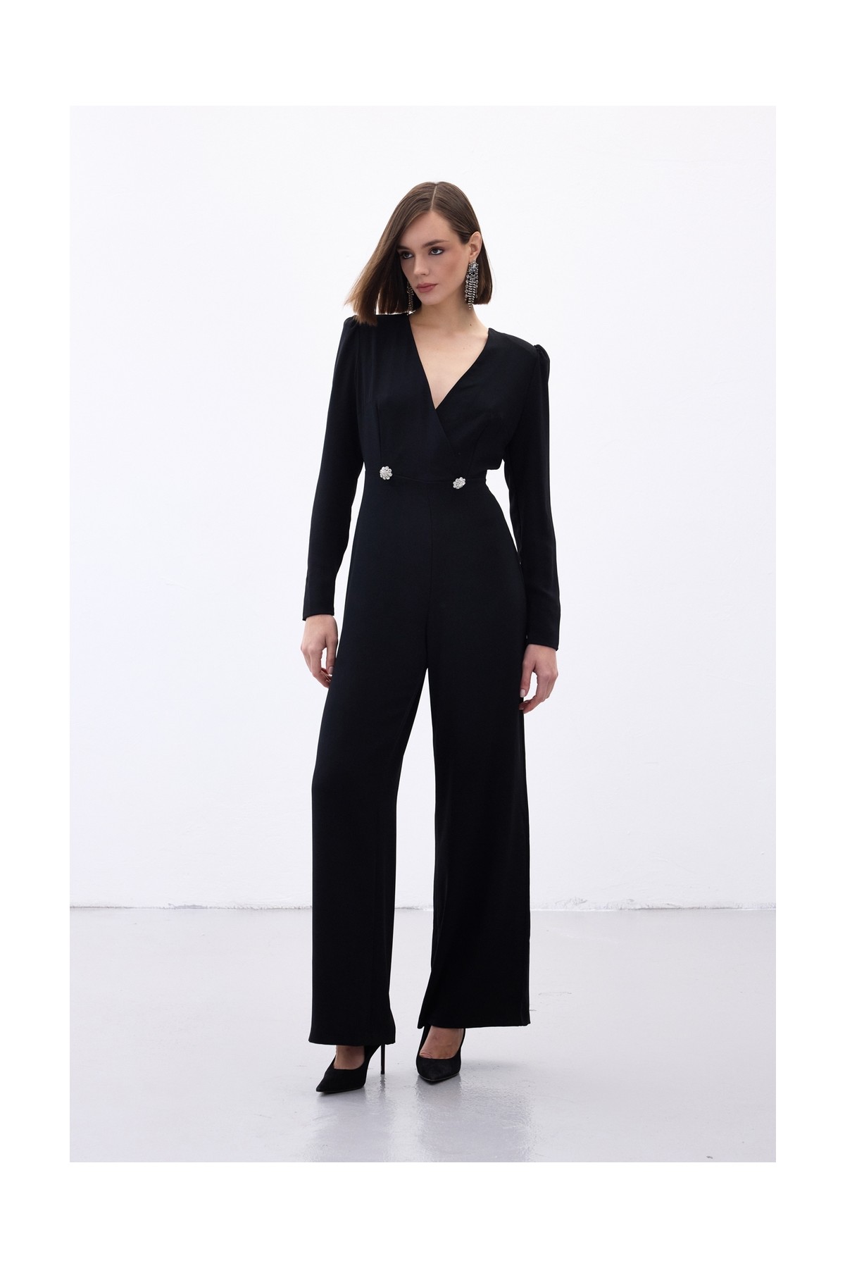 Sateen Kruvaze Süs Taşlı Krep Tulum - Siyah görsel 7