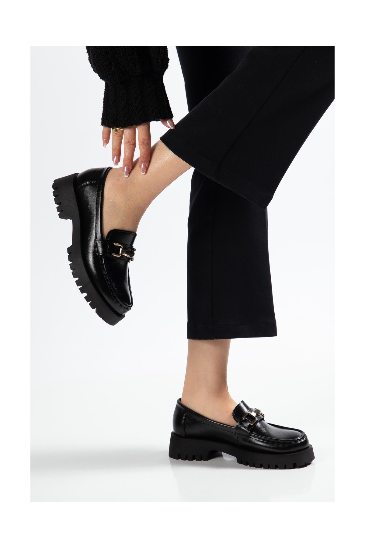 Suins Shoes Suins Premium Renata Model Toka Detaylı Kadın Siyah Ten Loafer Ayakkabı görsel 8