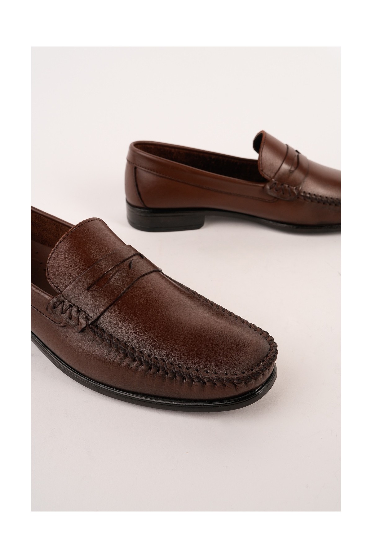 Muggo Vogayer Hakiki Deri Erkek Günlük Klasik Loafer Ayakkabı görsel 3