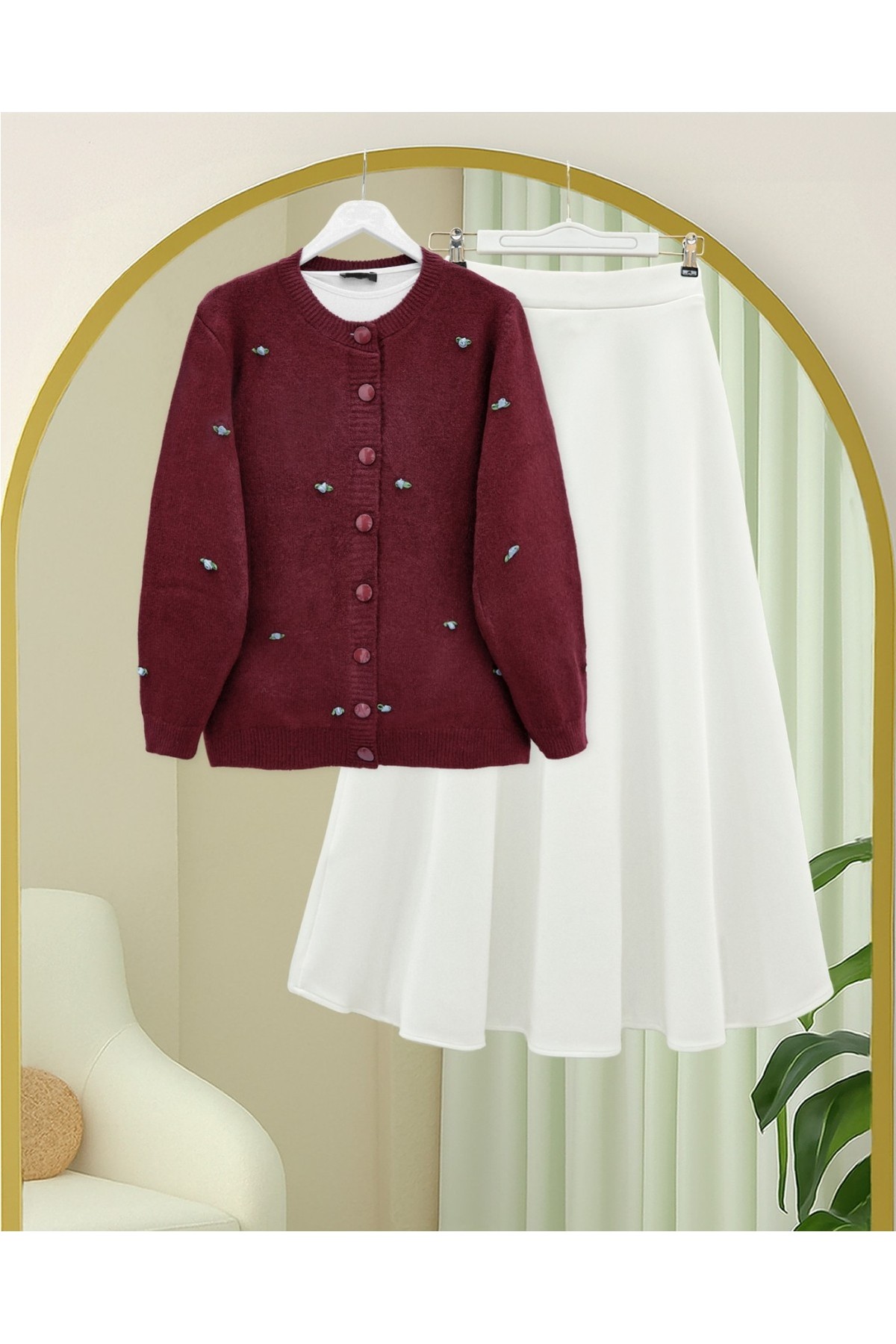 Moda Morfo Düğmeli Çiçek Detaylı Yumoş Hırka -Bordo görsel 8