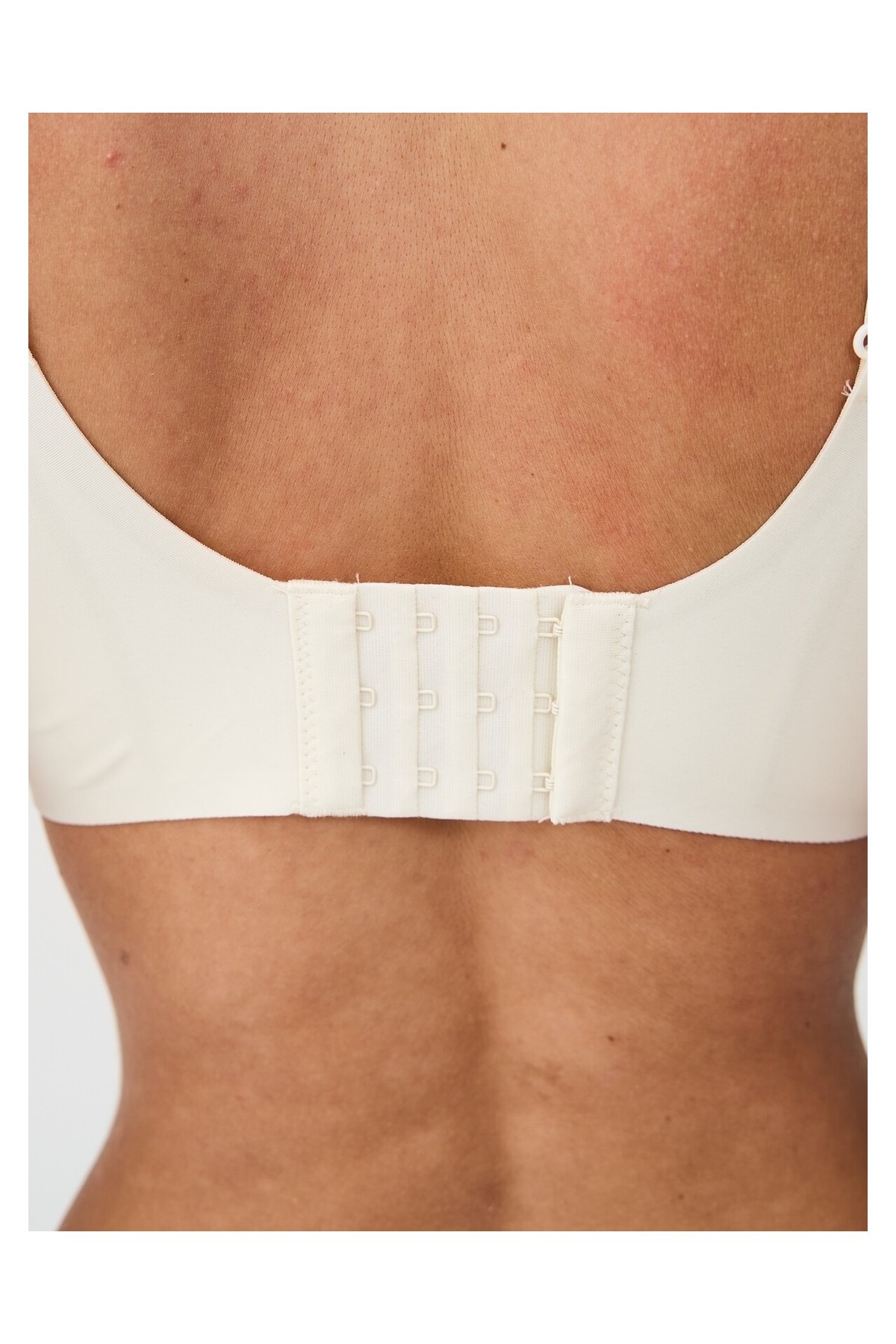 Alya Underwear Kadın Lazer Kesim Dikişsiz Çıkarılabilir Pedli Hayalet Sütyen görsel 4