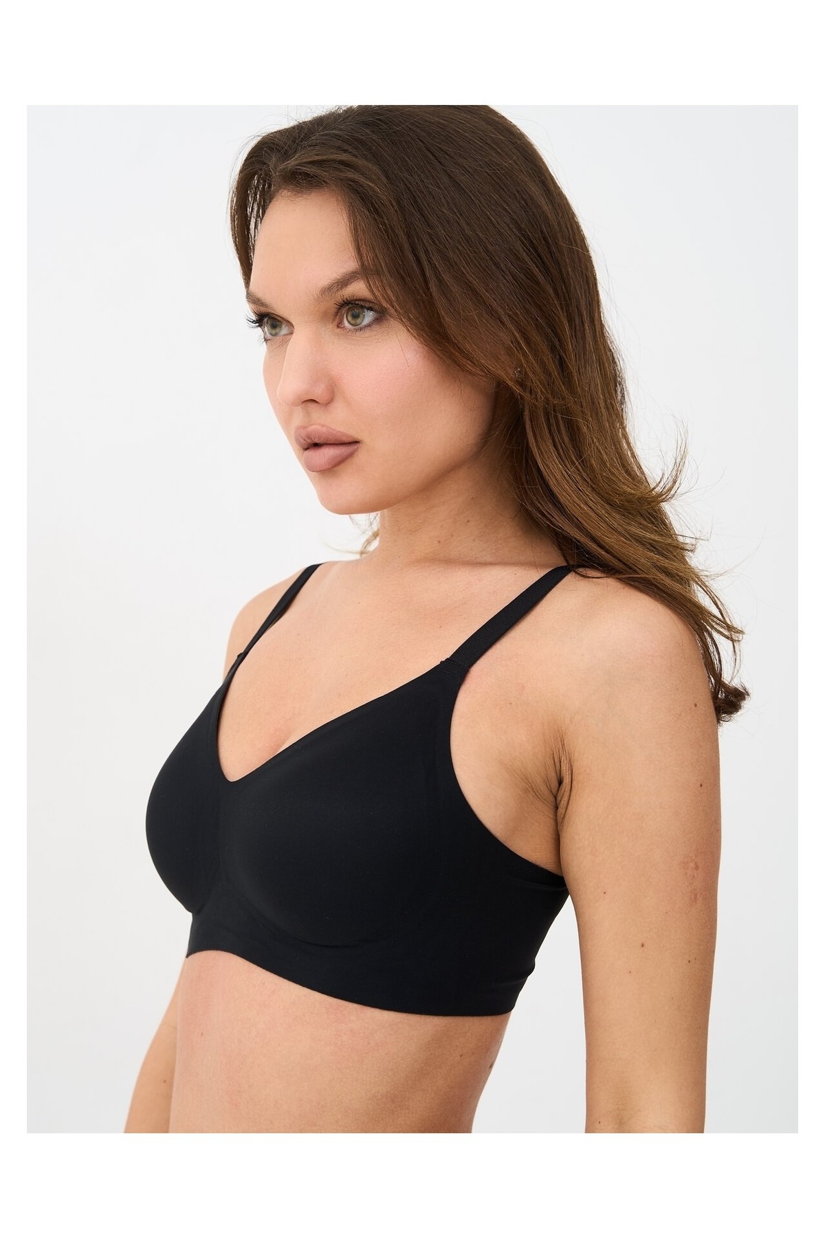 Alya Underwear Kadın Lazer Kesim Dikişsiz Çıkarılabilir Pedli Hayalet Sütyen