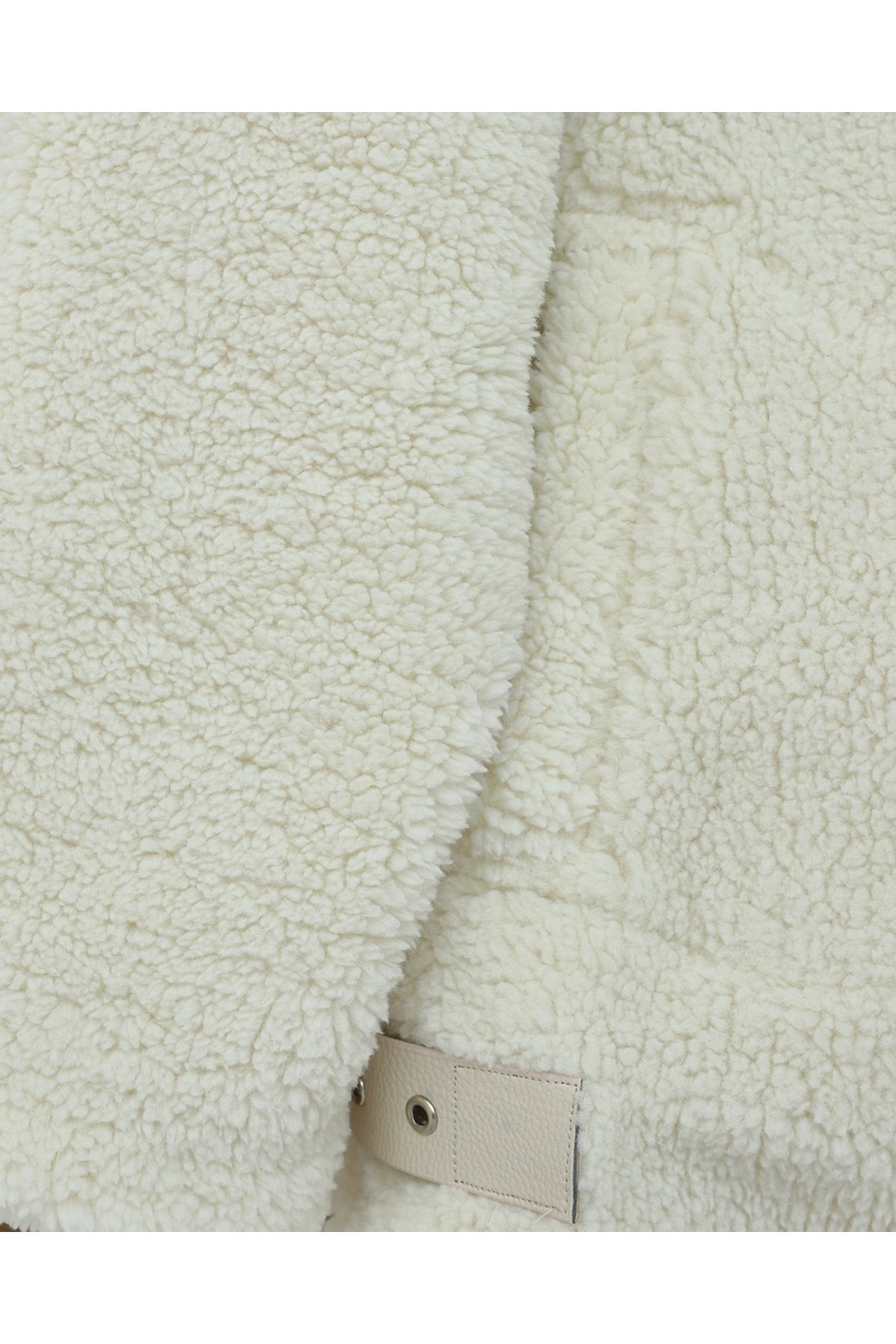 Moda Morfo Yakası Garni Detaylı İçi Astarlı Cep Detaylı Peluş Mont -Bej görsel 5