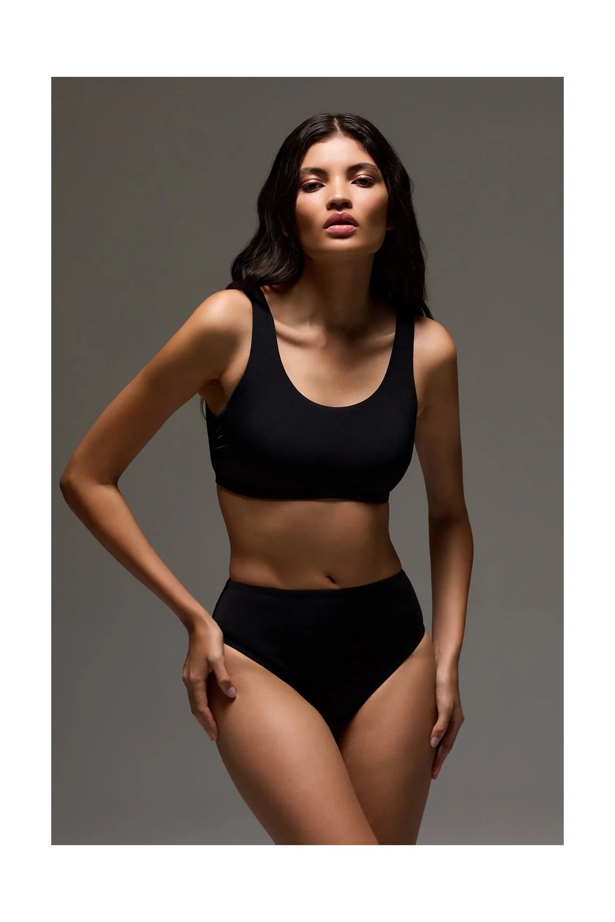 Los Ojos Bordo Kare Yaka Spor Bikini Üstü Sporty Top görsel 3