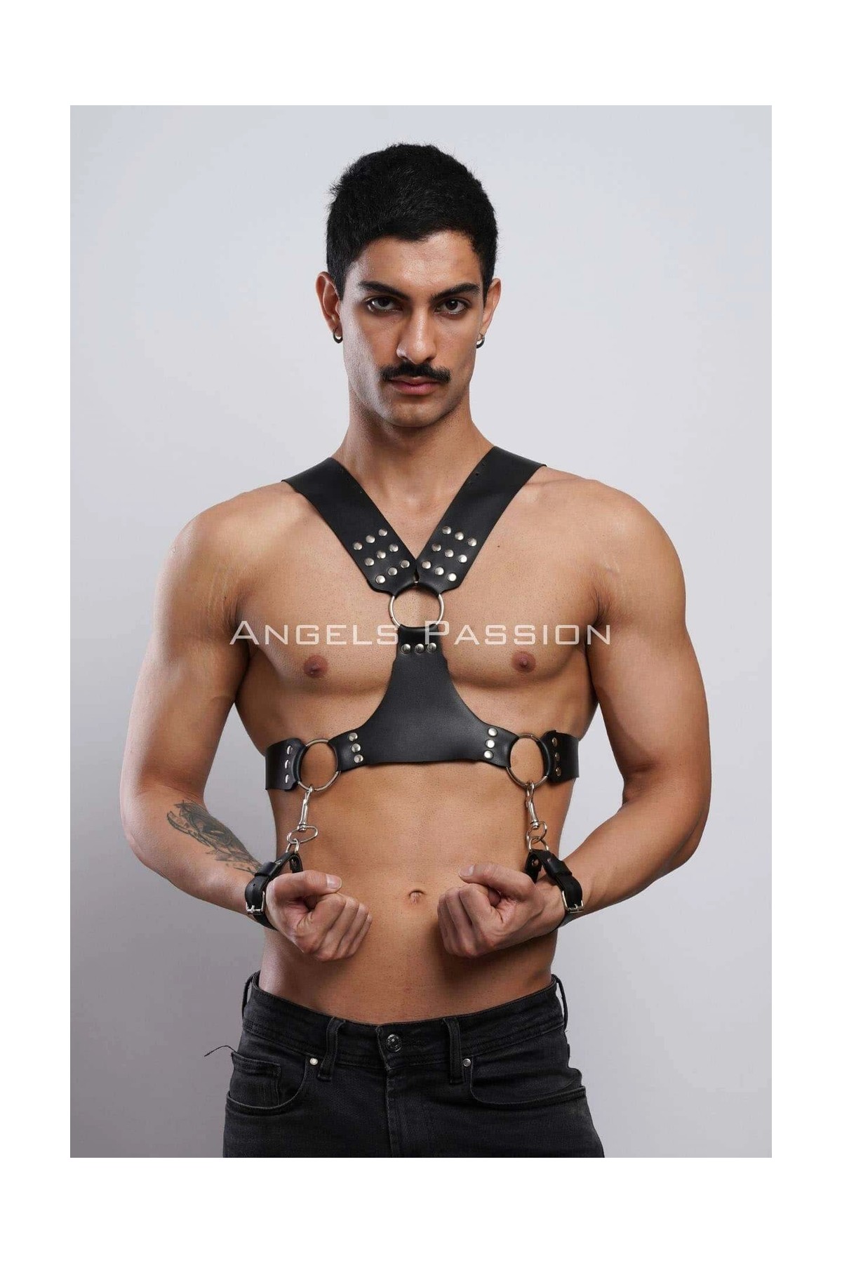 Çamaşır Kenti Kelepçeli Erkek Göğüs Harness, Deri Erkek Fantezi Harness, Kelepçeli Erkek Harness - BRFM121 görsel 4