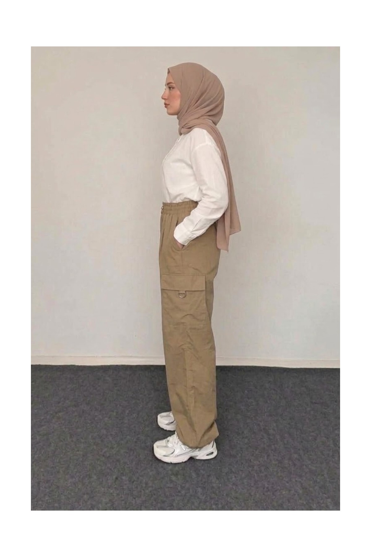 Tesettür Diyarı Kadın Ekstra Baggy Kargo Cepli Keten Pantolon- Bej görsel 6